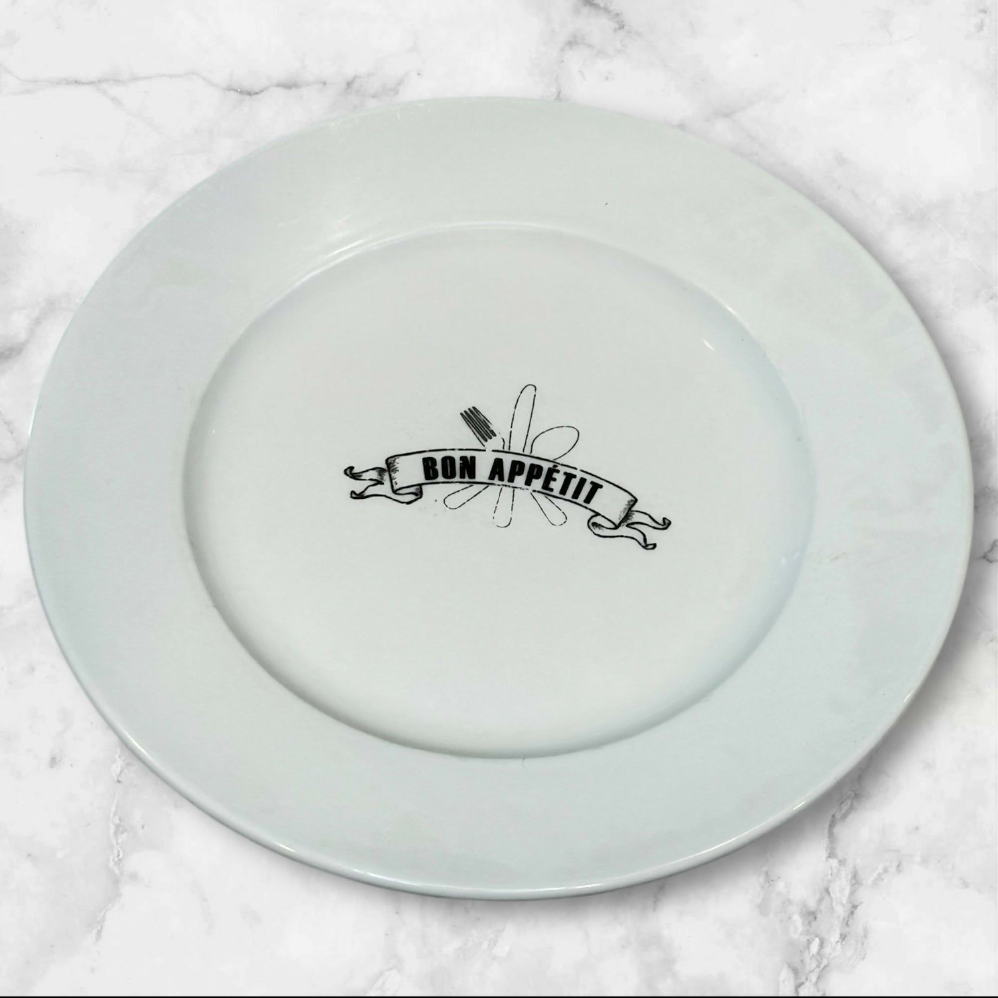 Crate & Barrel Bon Appétit Salad Plates | Set of 4 | Good Condition