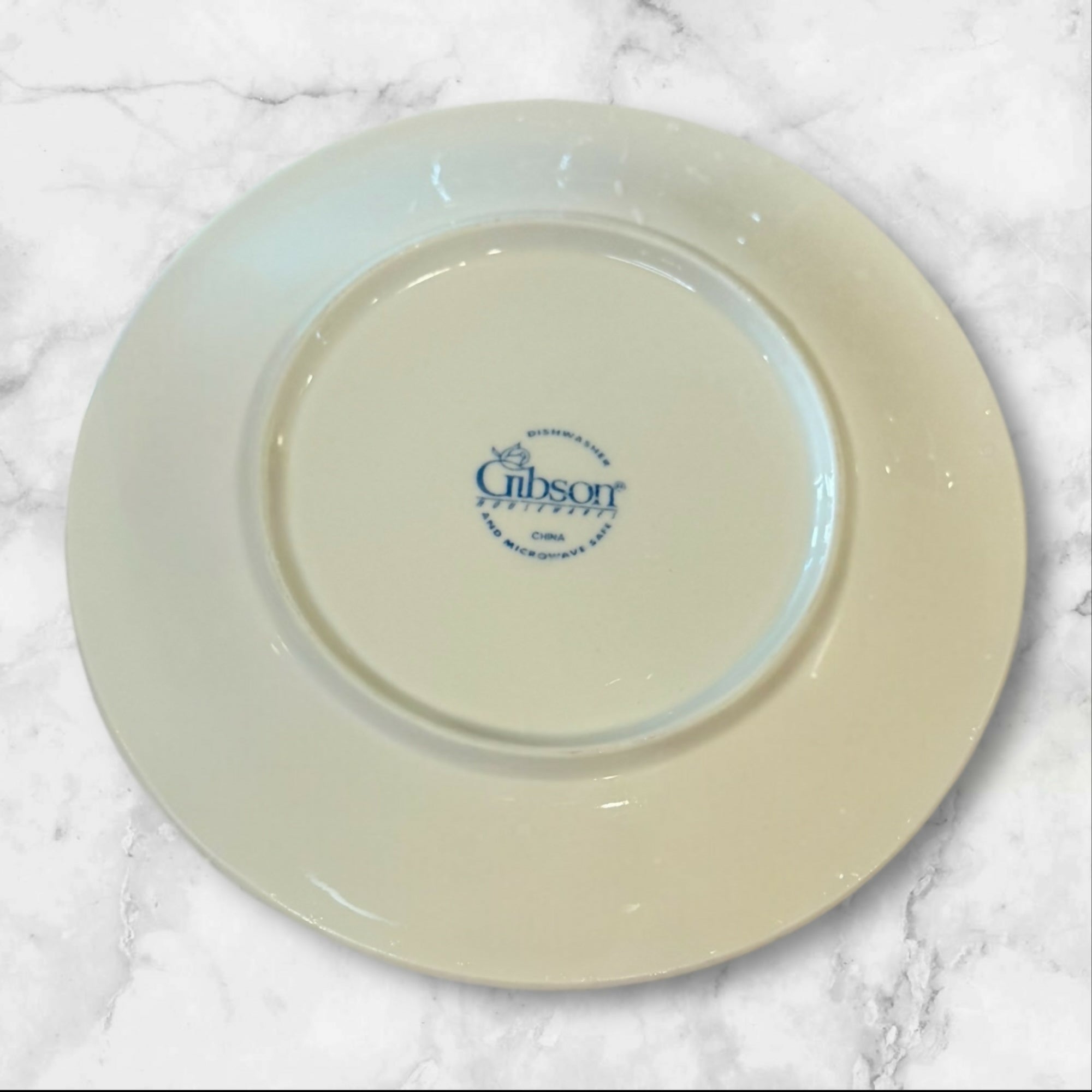 Gibson Designs Fruit Embossed Salad Plates | Set of 3 | Gently Used