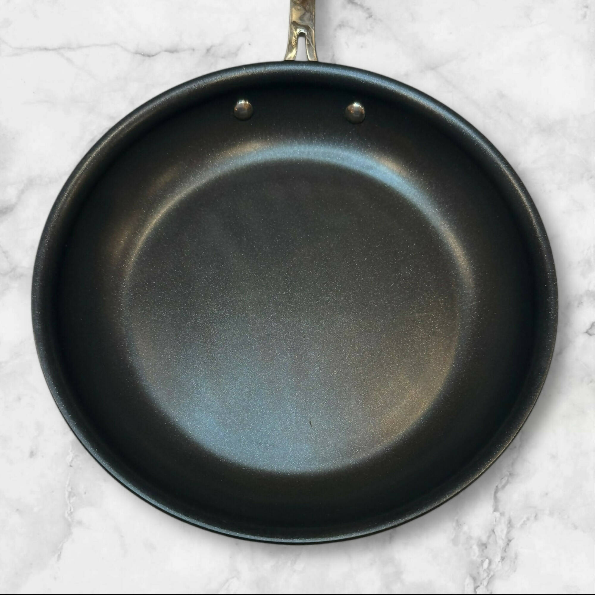 All-Clad HA1 Hard Anodized Nonstick Fry Pan 10 Inch | Excellent Condition
