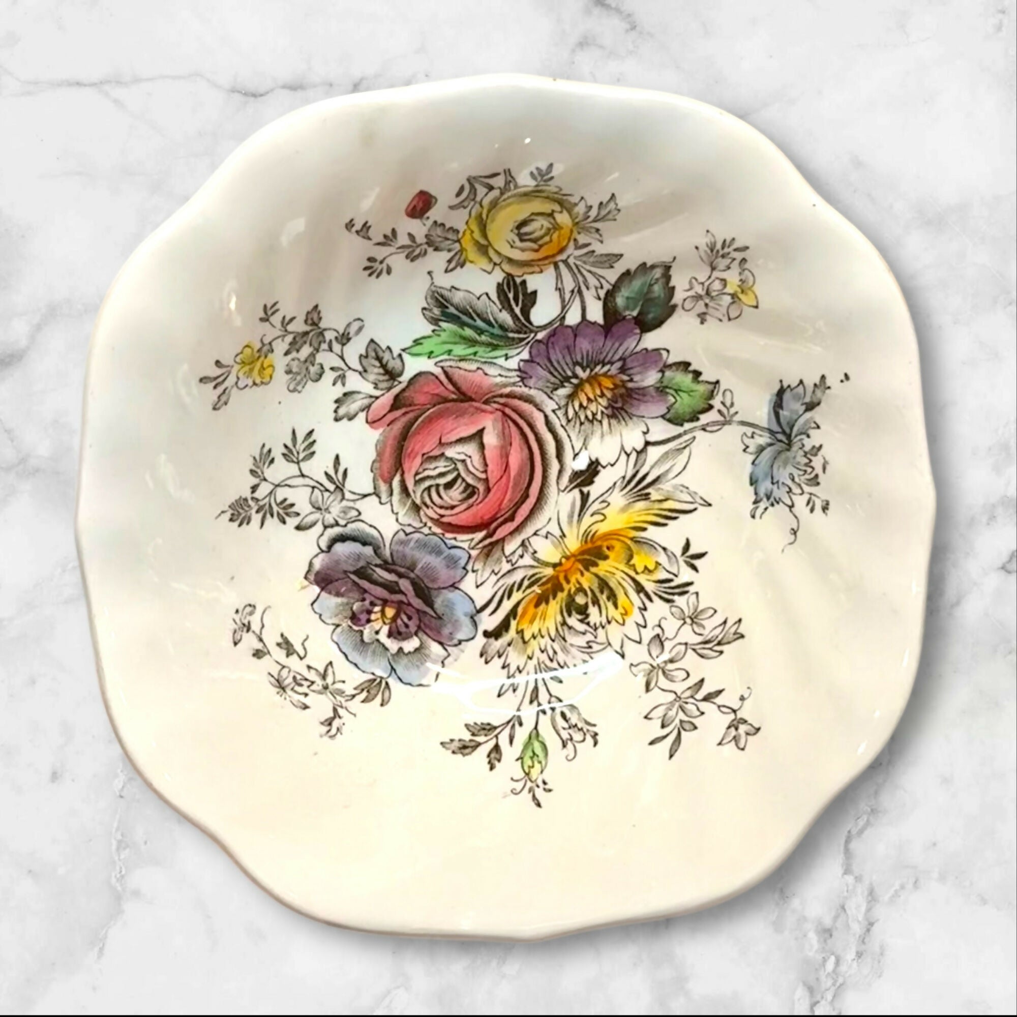 Johnson Bros Sheraton Floral Ironstone Bowls | Set of 4 | Excellent Condition