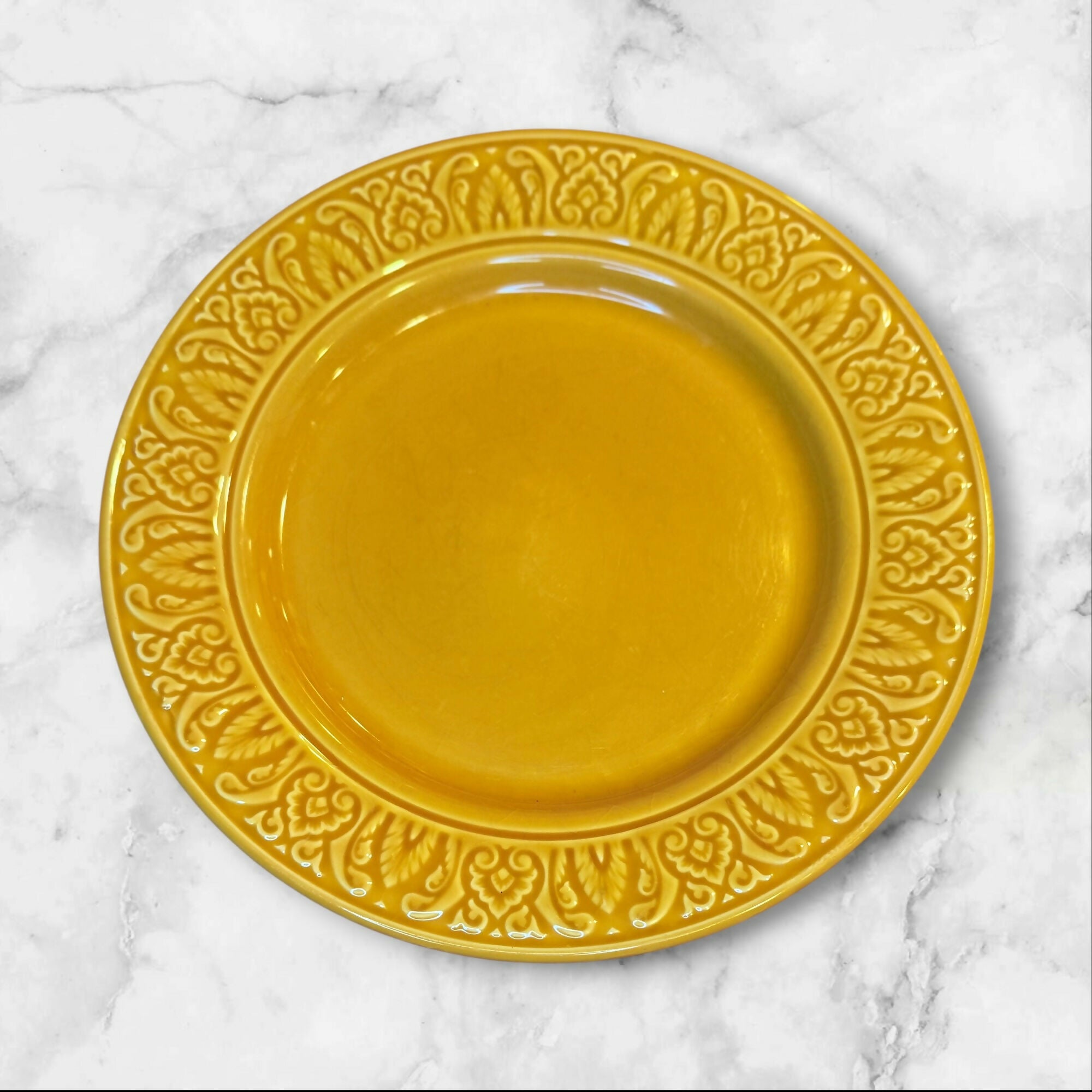 World Market Embossed Yellow Dinner Plates Set of 4 | Good Condition