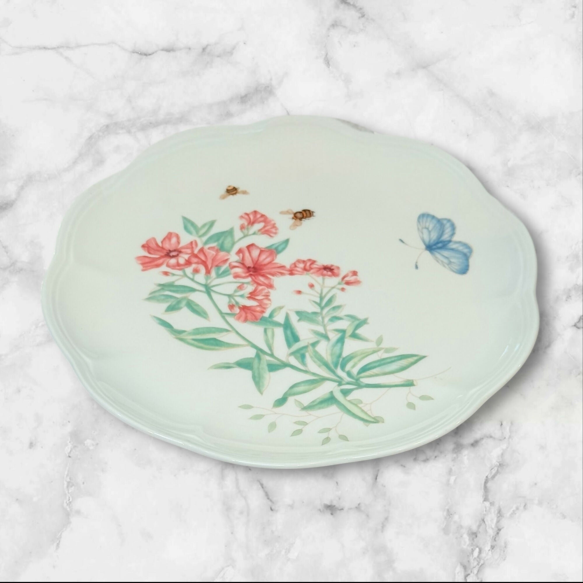 Lenox Butterfly Meadow Porcelain Dinnerware Set of 8 | Gently Used | Excellent