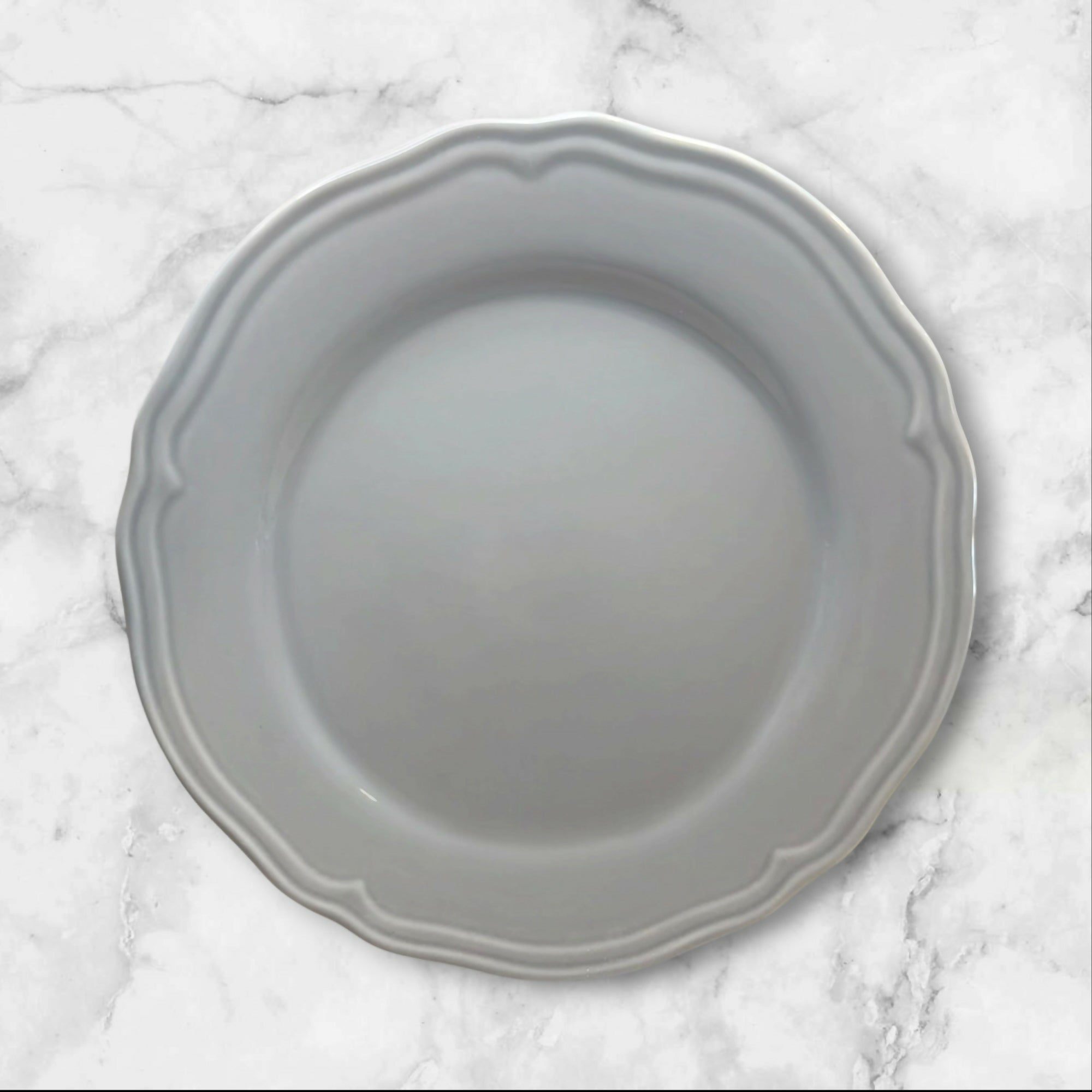 IKEA Arv Gray Scalloped Dinner Plates Set of 4 Portugal Excellent Condition