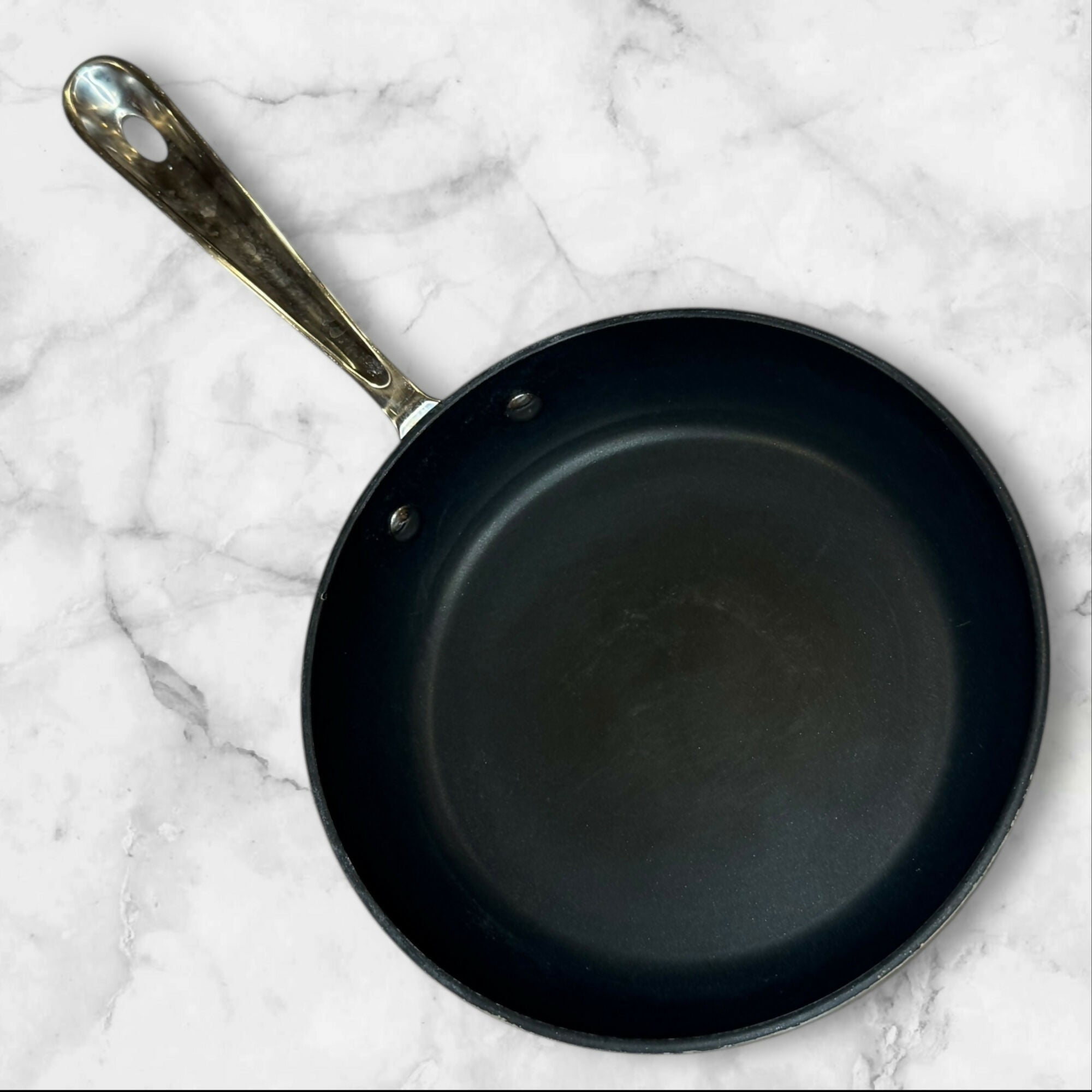 All-Clad HA1 Hard Anodized Nonstick Fry Pan 8” | Good Condition