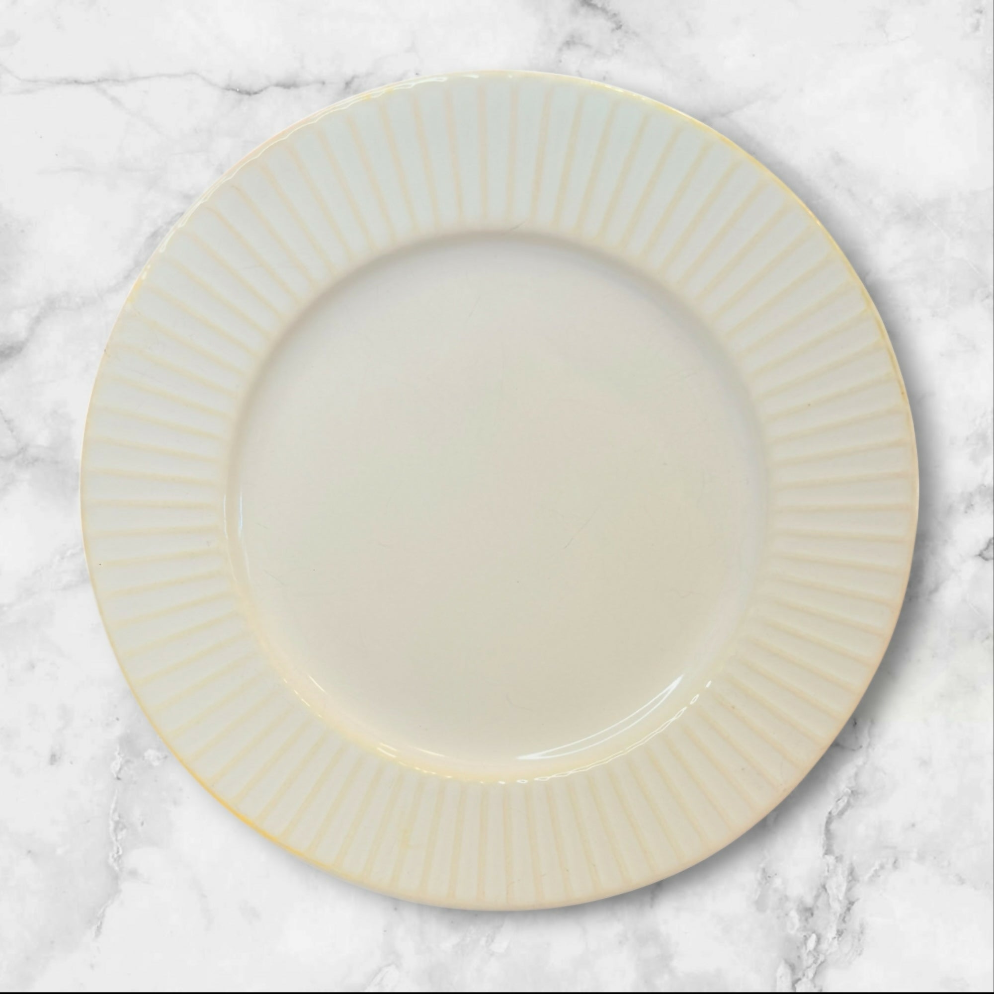 West Elm Textured White Salad Plates Set of 6 | Great Condition | Mixed Rim