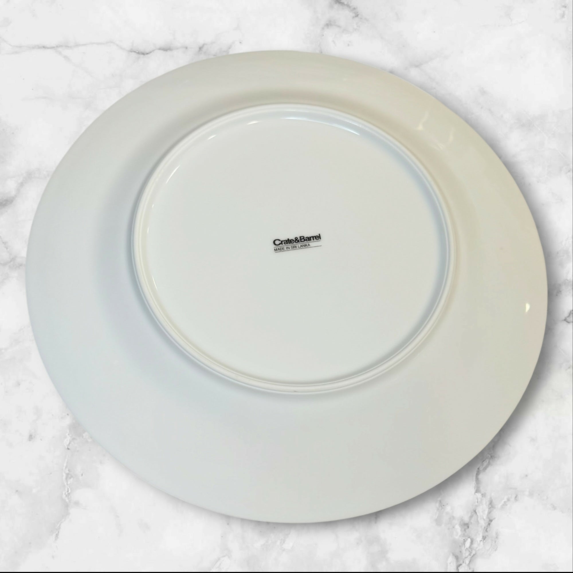 Crate & Barrel All White Dinner Plates | Set of 5 | Great Condition