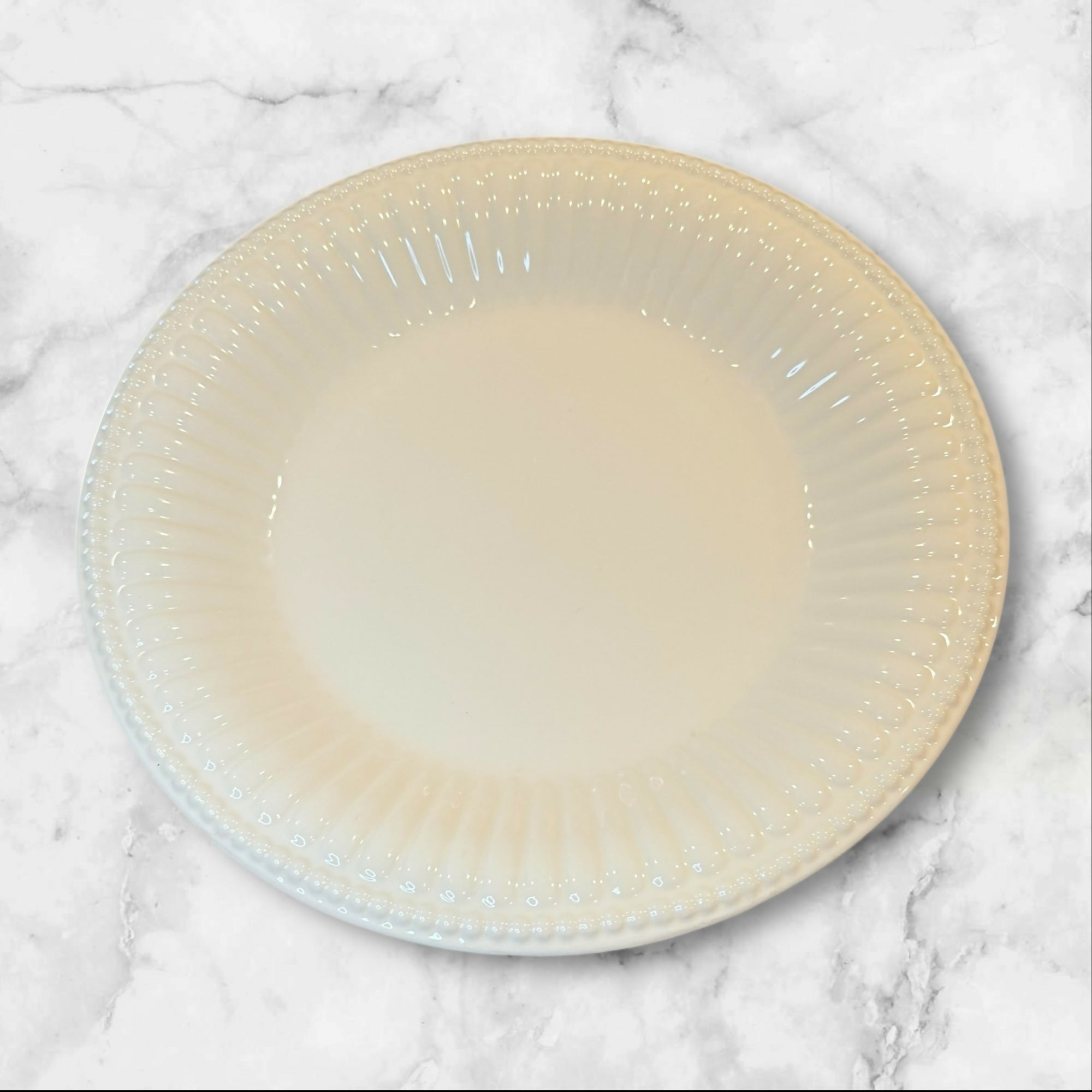 World Market Isabella White Dinner Plates | Set of 6 | Excellent Condition