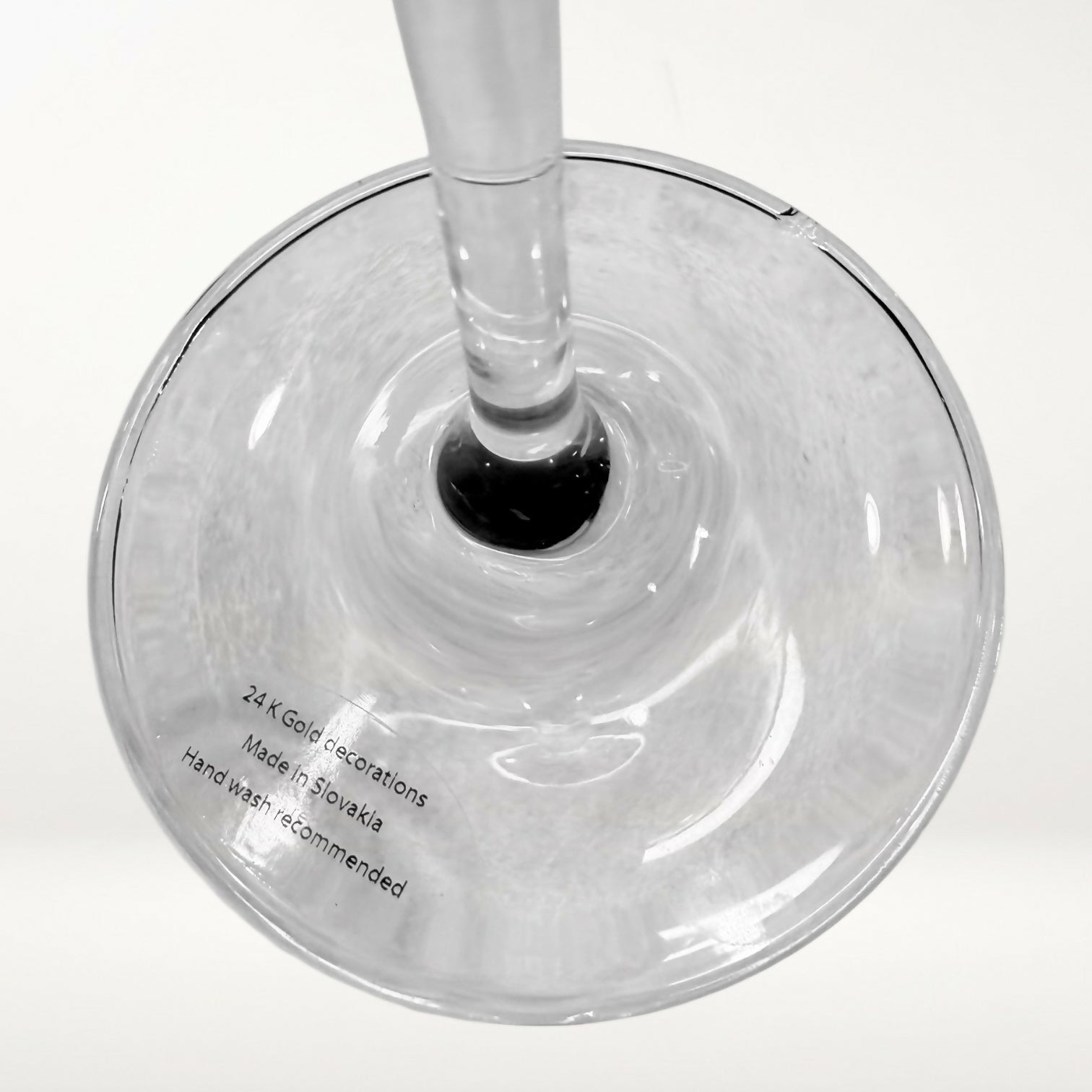 Anthropologie Sante Red Wine Glasses | Set of 2 | 24K Gold Rim | Excellent Condition