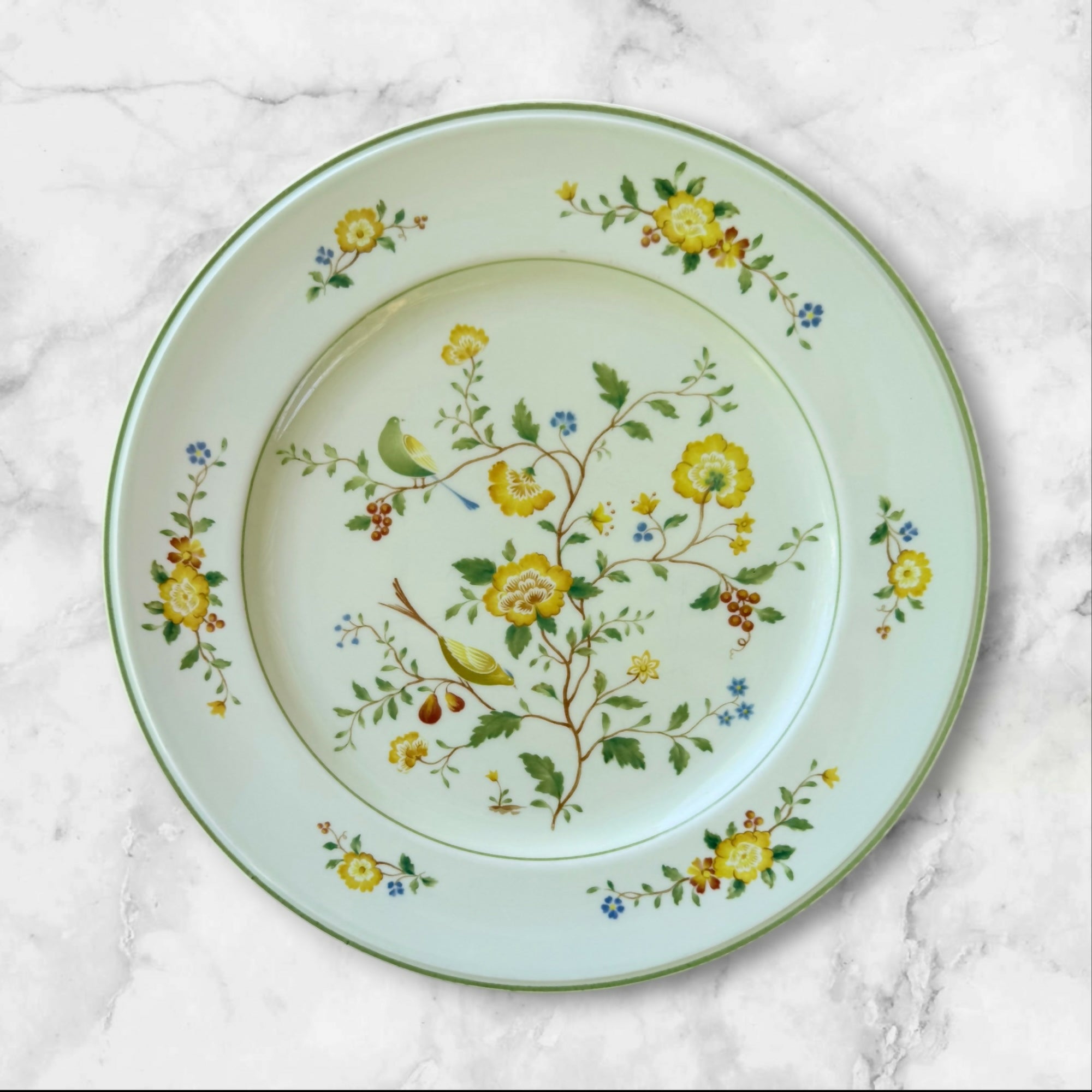 Noritake Lineage Dinner Plates Set of 2 Japan Fine China | Gently Used