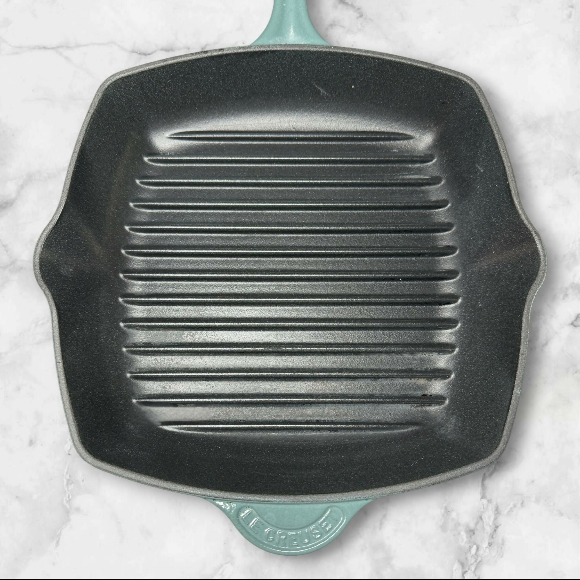 Le Creuset Signature Square Grill Pan | Sea Salt | Excellent Condition