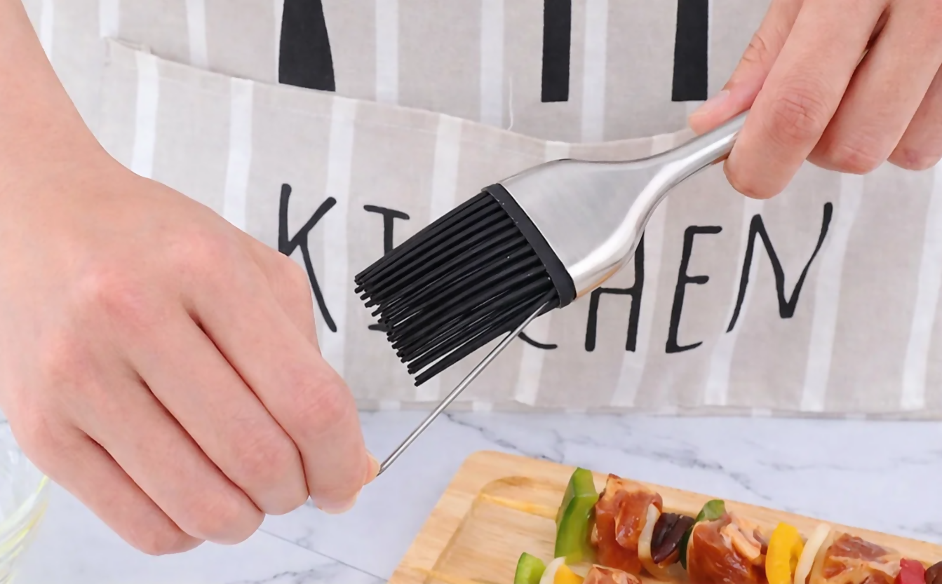 Anygleam BBQ & Baking Brush – Silver Bristles, Stainless Steel Handle