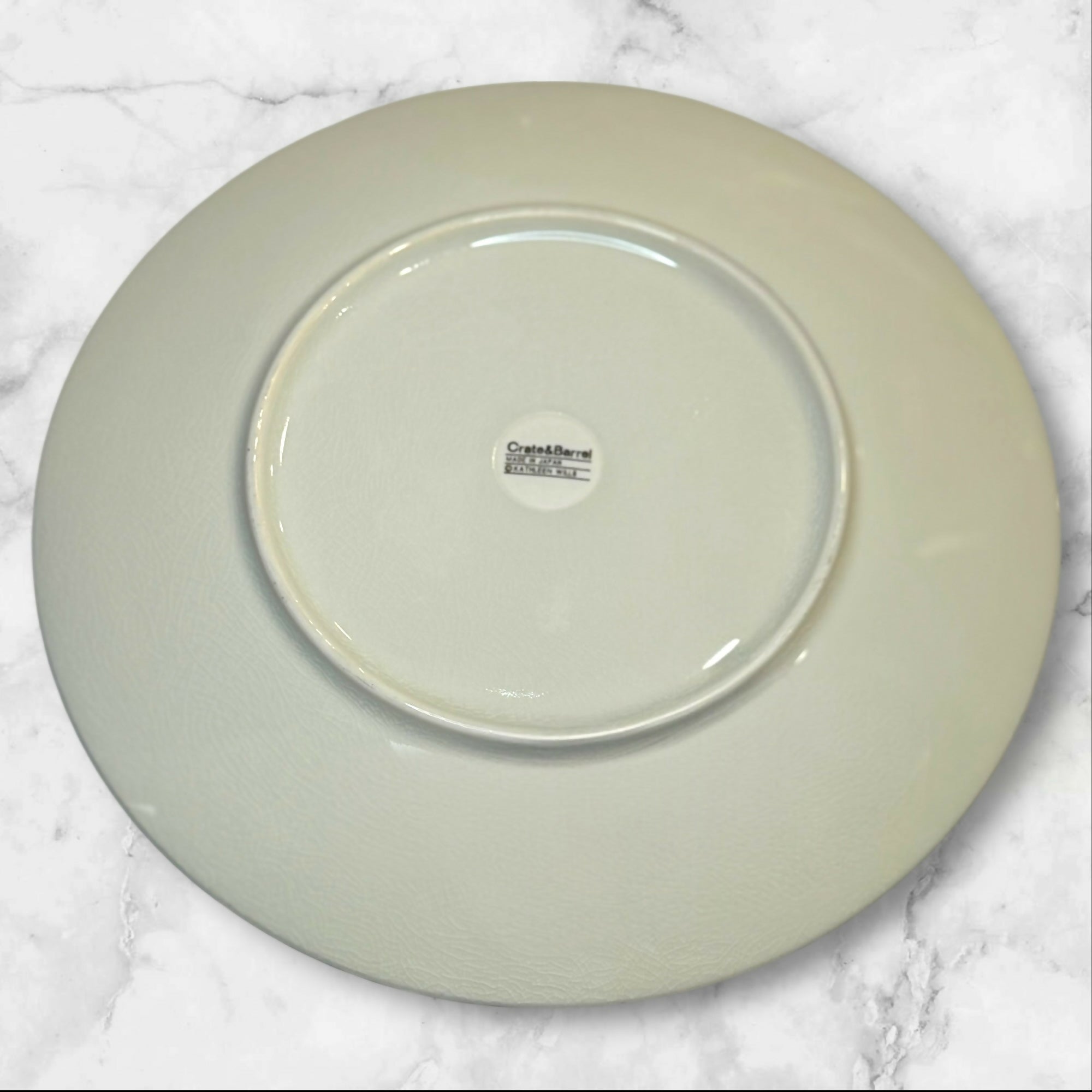 Crate & Barrel Kita Dinner Plates Ivory | Set of 4 | Excellent Condition