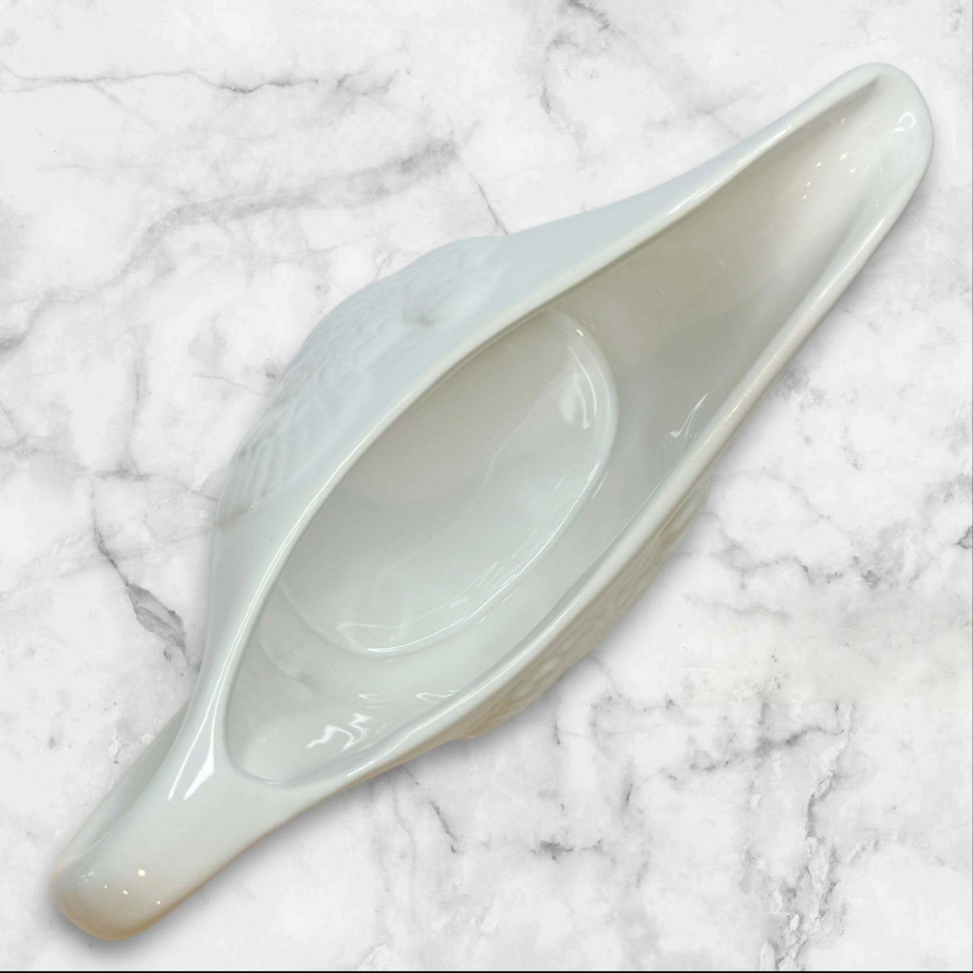 Gibson White Turkey Gravy Boat | Embossed Ceramic | Excellent Condition
