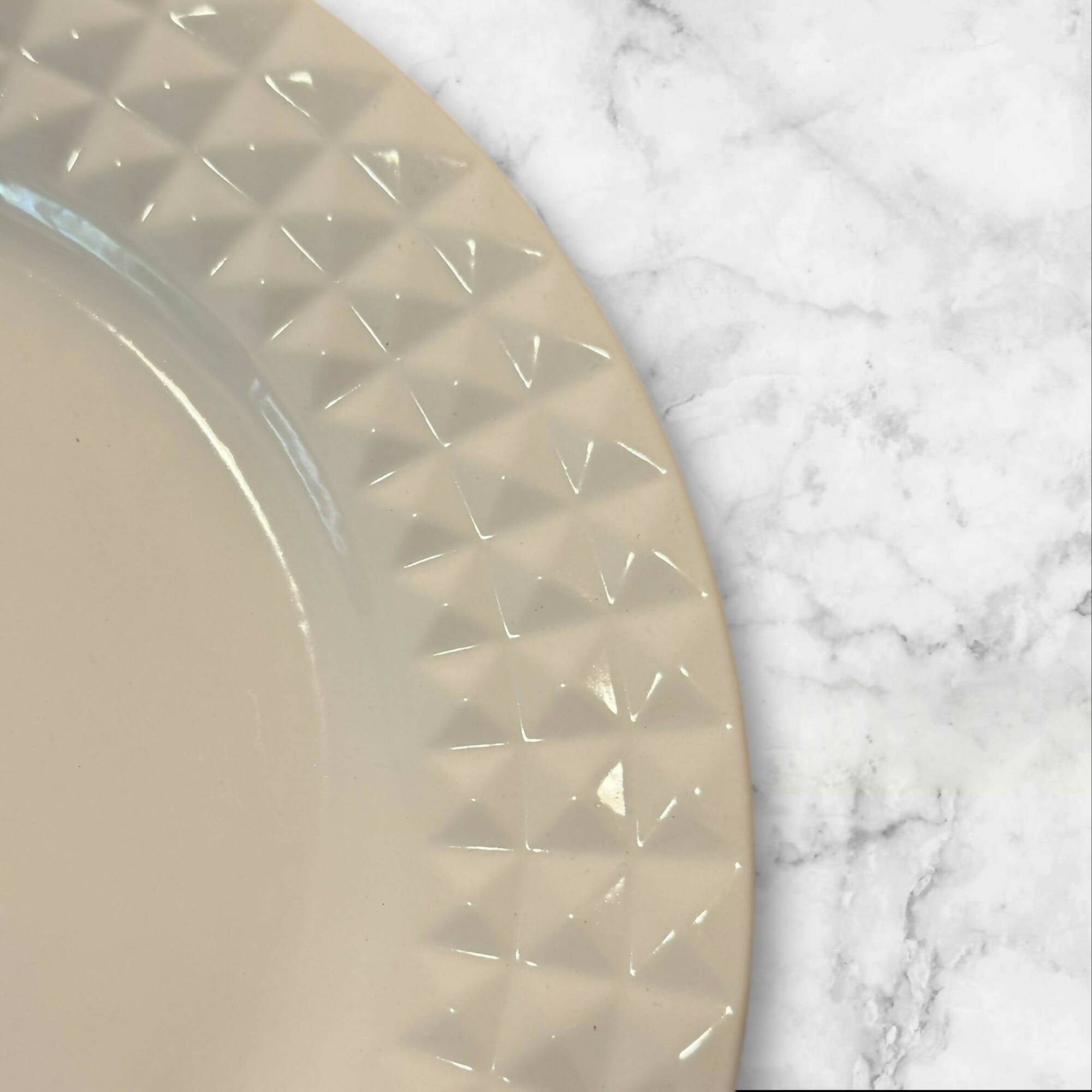 Coventry Stud White Dinner Plates | Set of 4 | Fair Condition | Gently Used