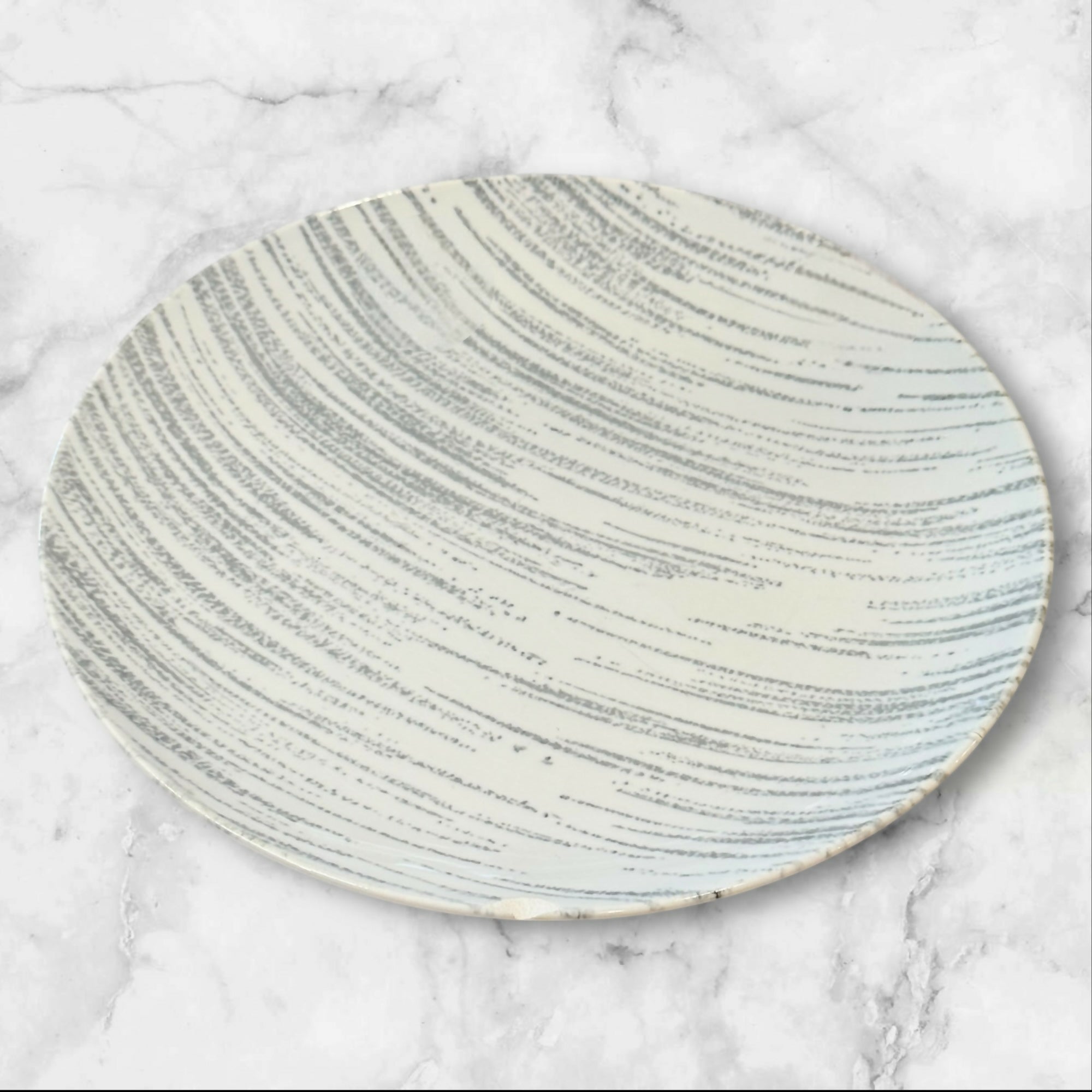 Royal USA Windblown Grey Dinner Plates | Set of 4 | Fair Condition
