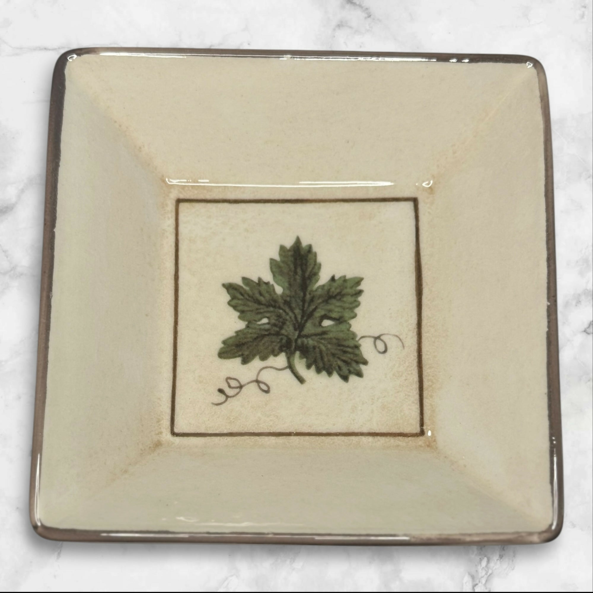 Williams Sonoma Botanical Leaf Square Bowls | Set of 4 | Excellent