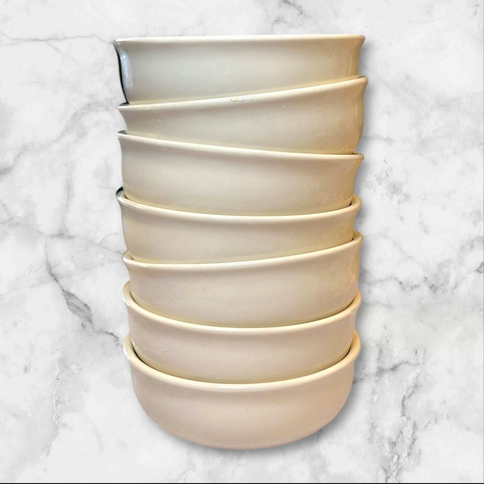 Crate & Barrel Gallery Parchment Coupe Bowls | Set of 7 | Great Condition