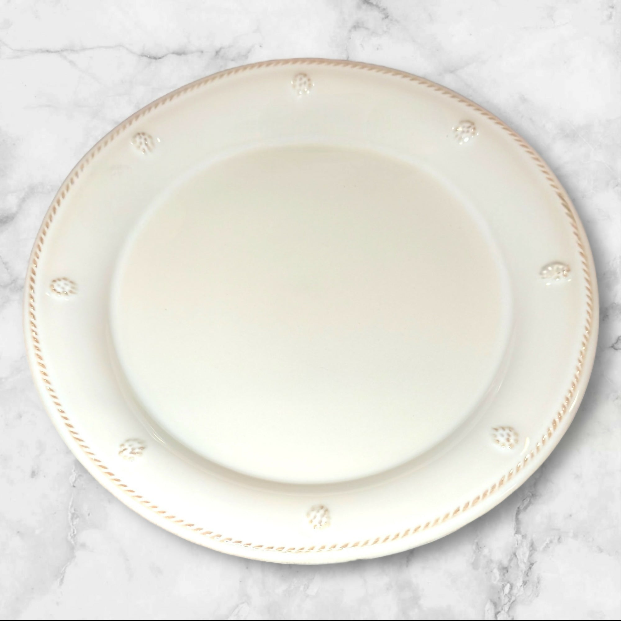 Juliska Berry & Thread Whitewash Dinner Plates | Set of 4 | Excellent Condition