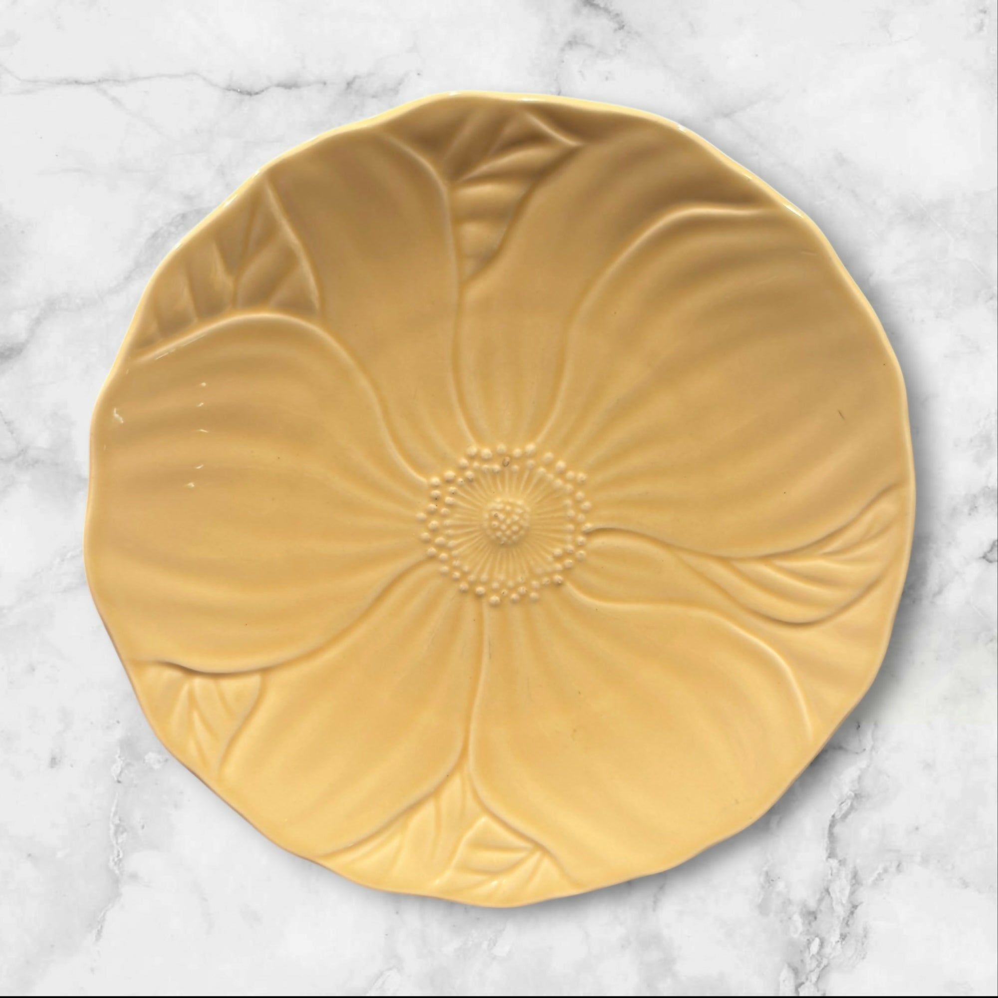 Mikasa Country Manor Saffron Flower Salad Plates | Set of 4 | Good Used