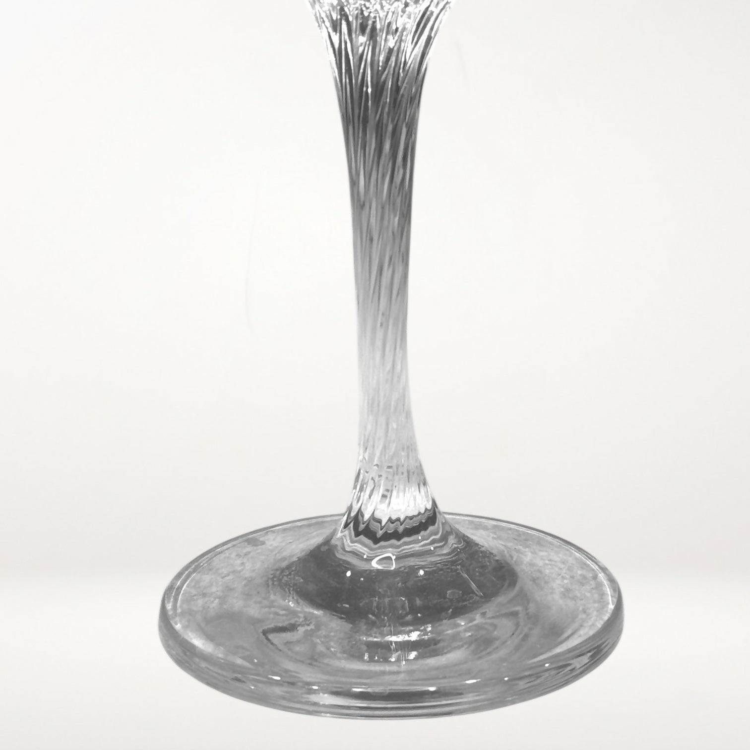 Twisted Stem Crystal Wine Glasses | Set of 2 | Excellent Condition