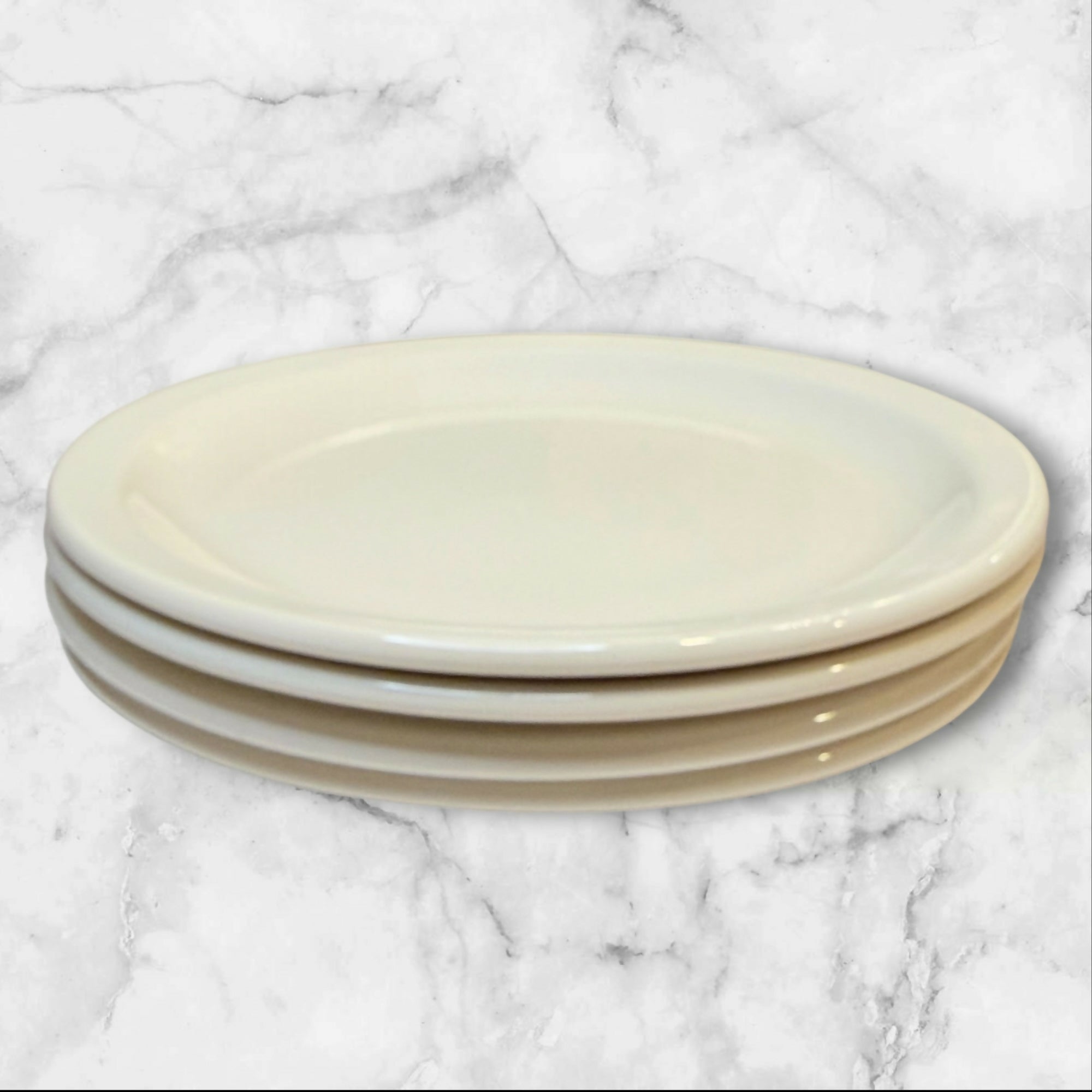 Buffalo China Ivory Dinner Plates Set of 4 Restaurant Ware Gently Used