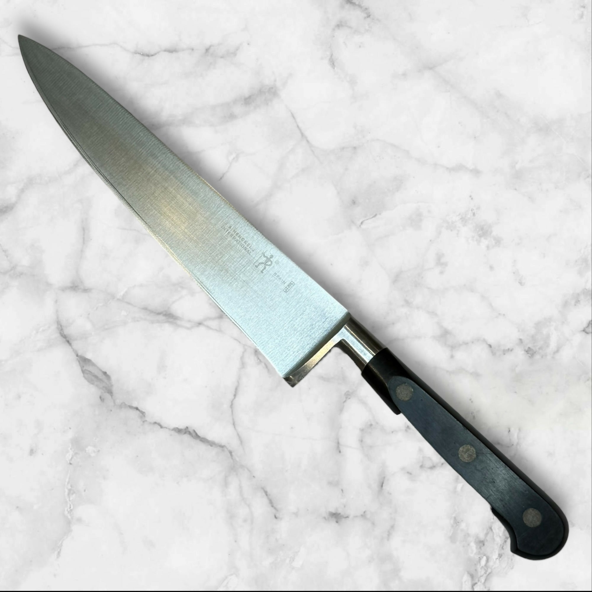 Henckels International Knife Set | 8in Chef & 6in Utility | Excellent Condition