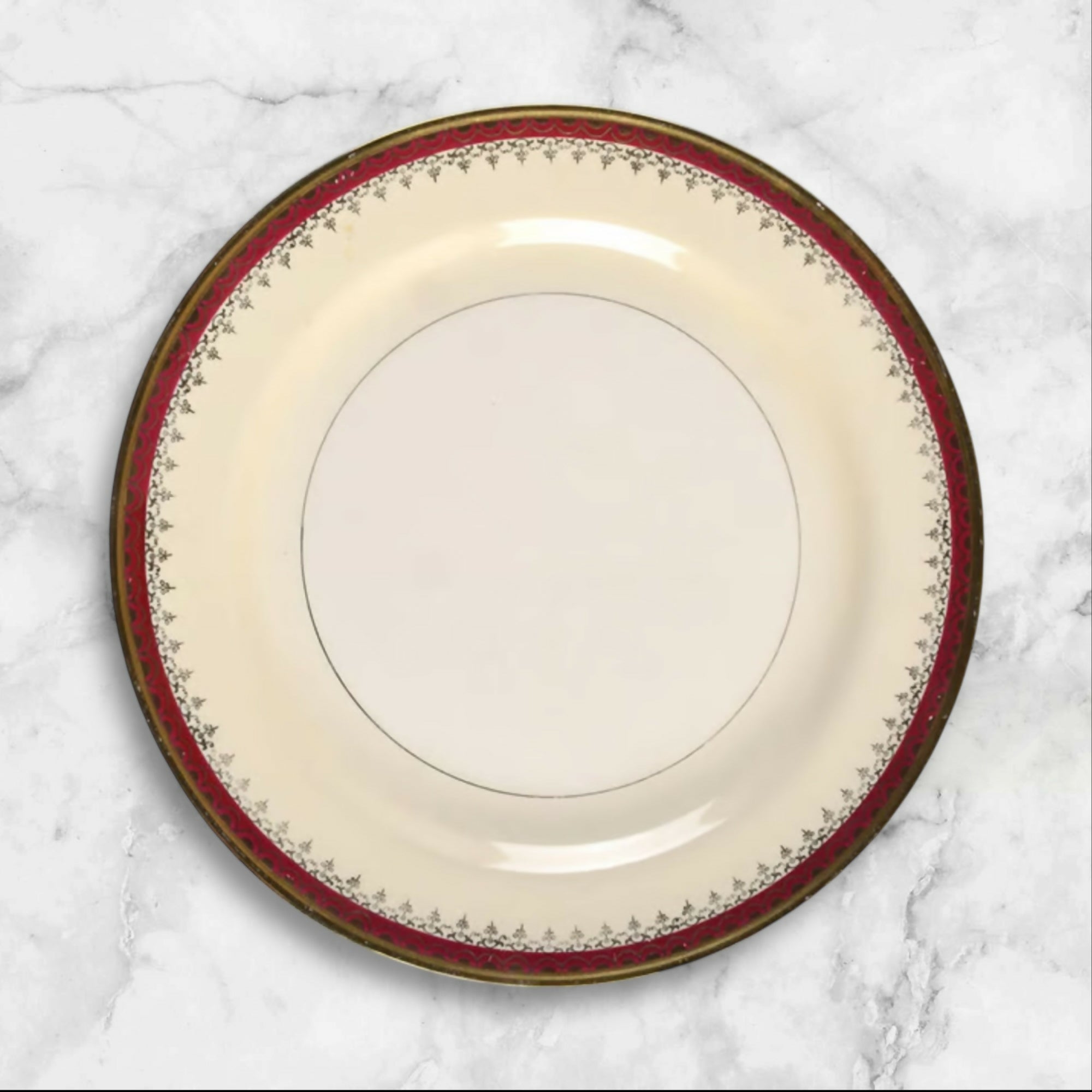 Eggshell Nautilus Red & Gold Rim Dinner Plates | Set of 4 | Good Condition