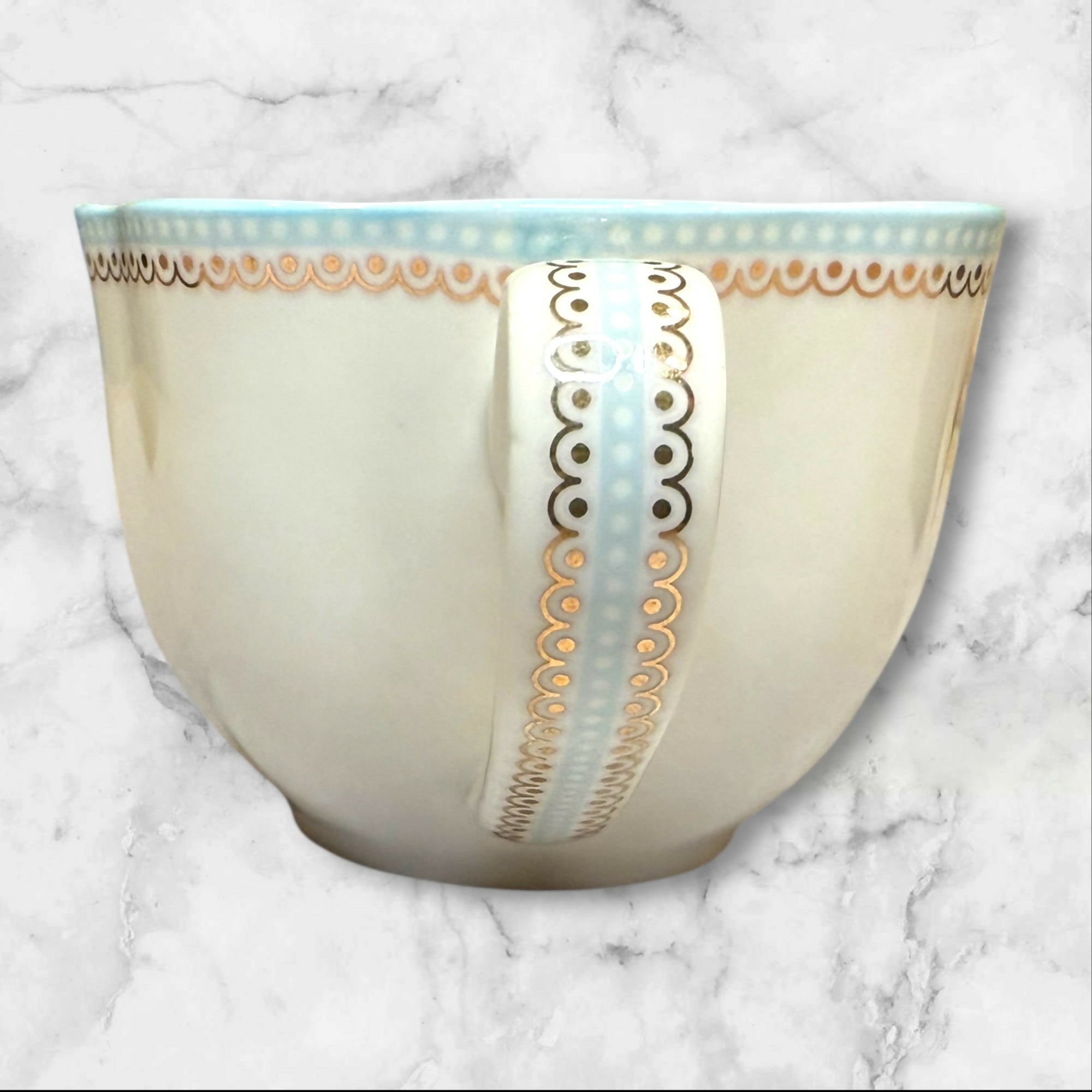 Grace’s Teaware Scallop Aqua Gold Cup & Saucer Set | Great Condition