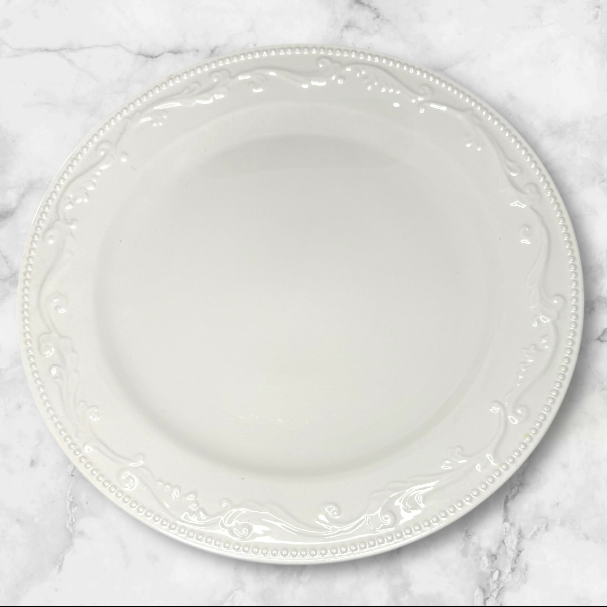 Mesa International White Embossed Dinner Plates | Set of 6 | Great Condition