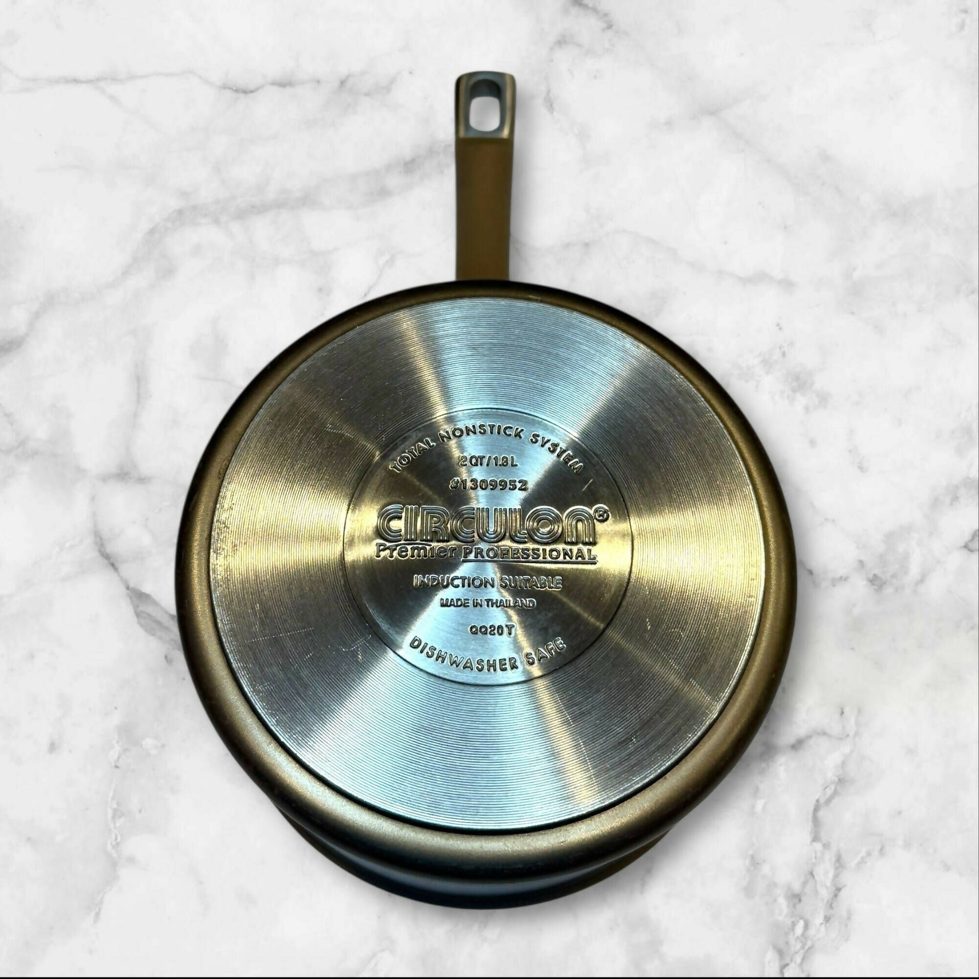 Circulon Premier Professional Saucepan w/ Strainer Lid | 2 Qt | Good Condition