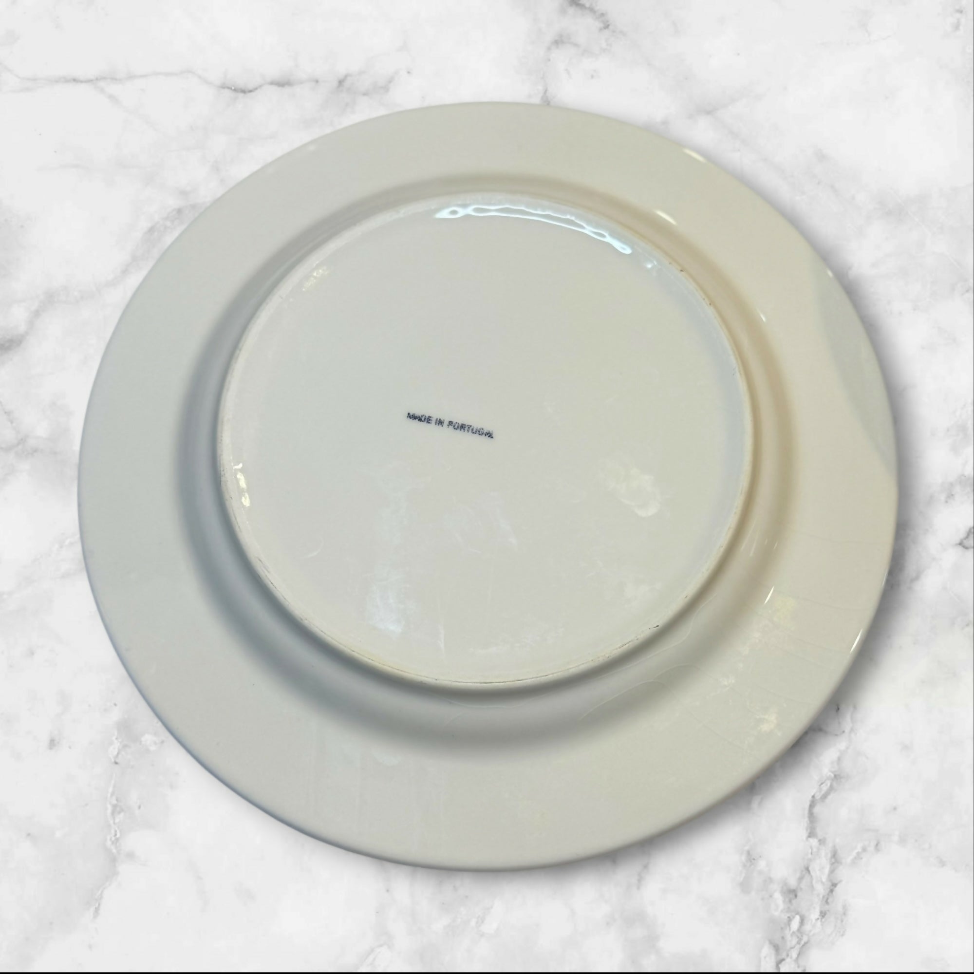Portugal POR42 Raised Grapes Dinner Plates | Set of 4 | Gently Used