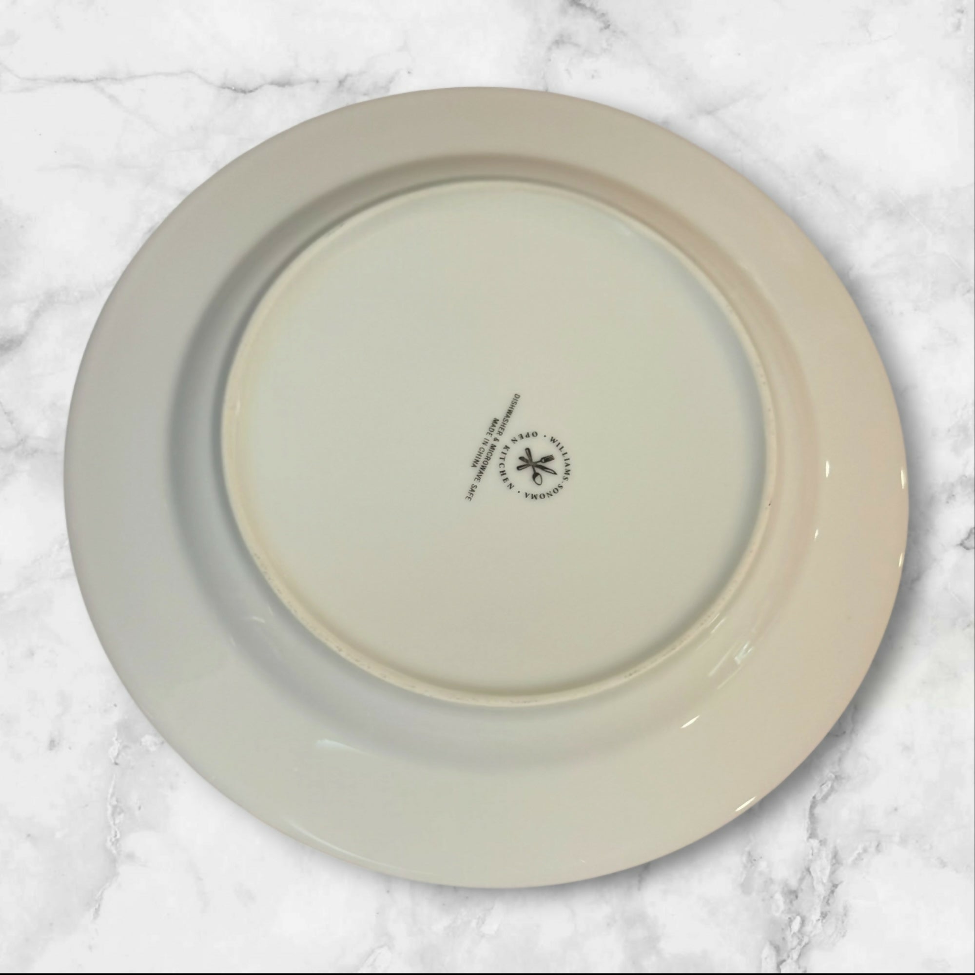 Open Kitchen Williams Sonoma Rimmed Salad Plates Set of 4 | Gently Used