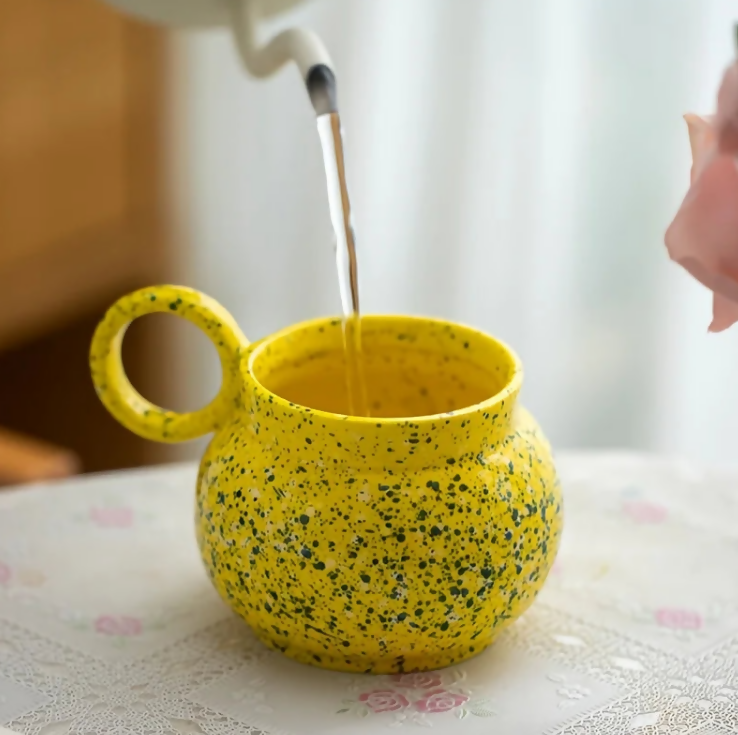 ANYGLEAM Coffee Mug Yellow With Handle Ink Design Ceramic Drinkware