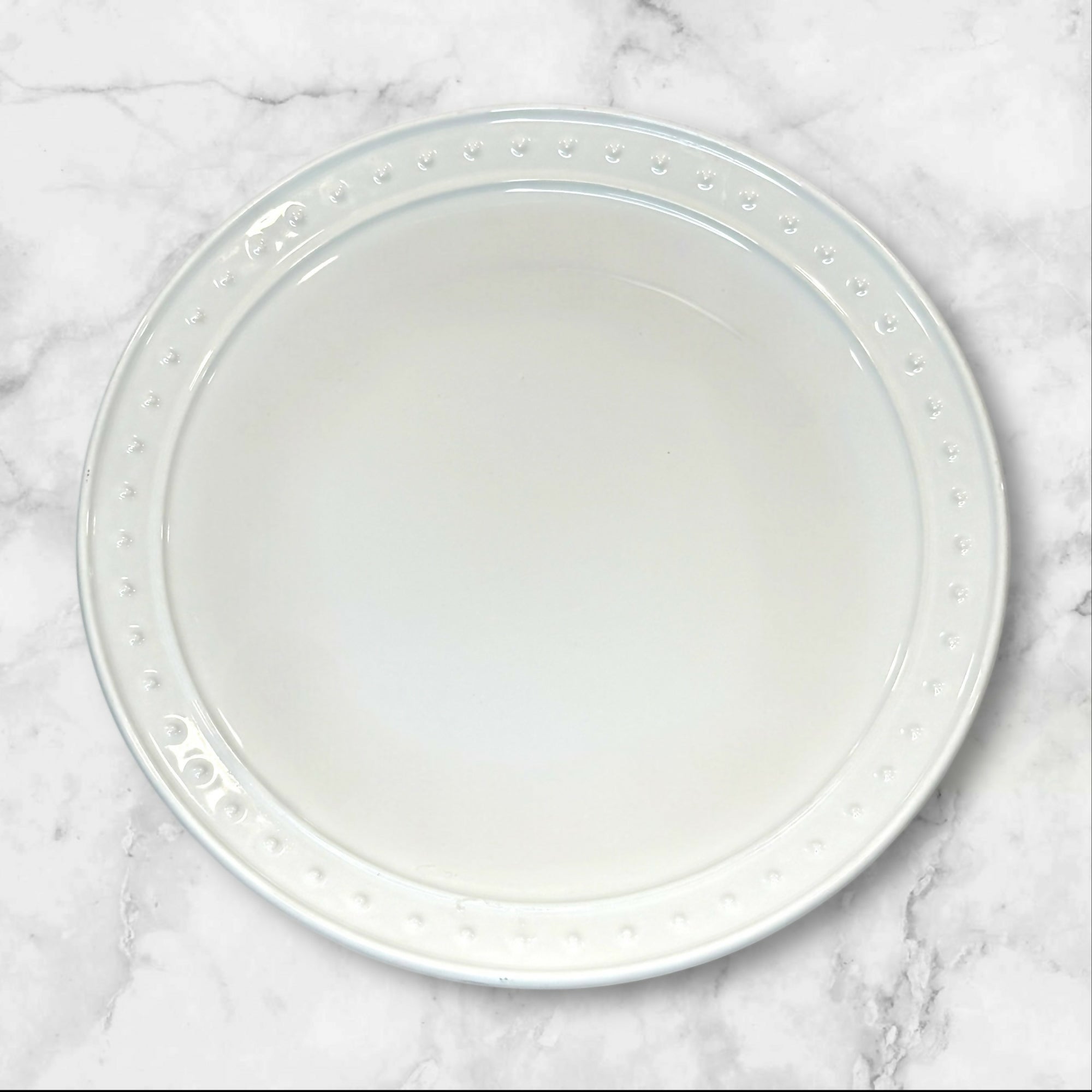 World Market Nantucket White Dinner Plates | Set of 4 | Great Condition