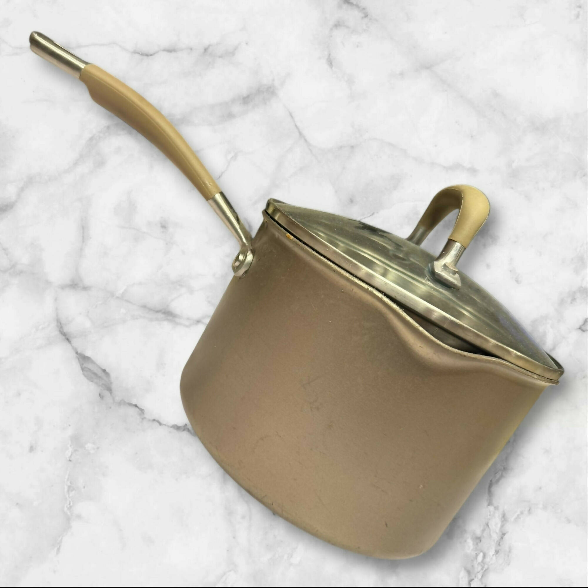 Circulon Premier Professional Straining Saucepan w/ Lid | 3 Qt | Good Used