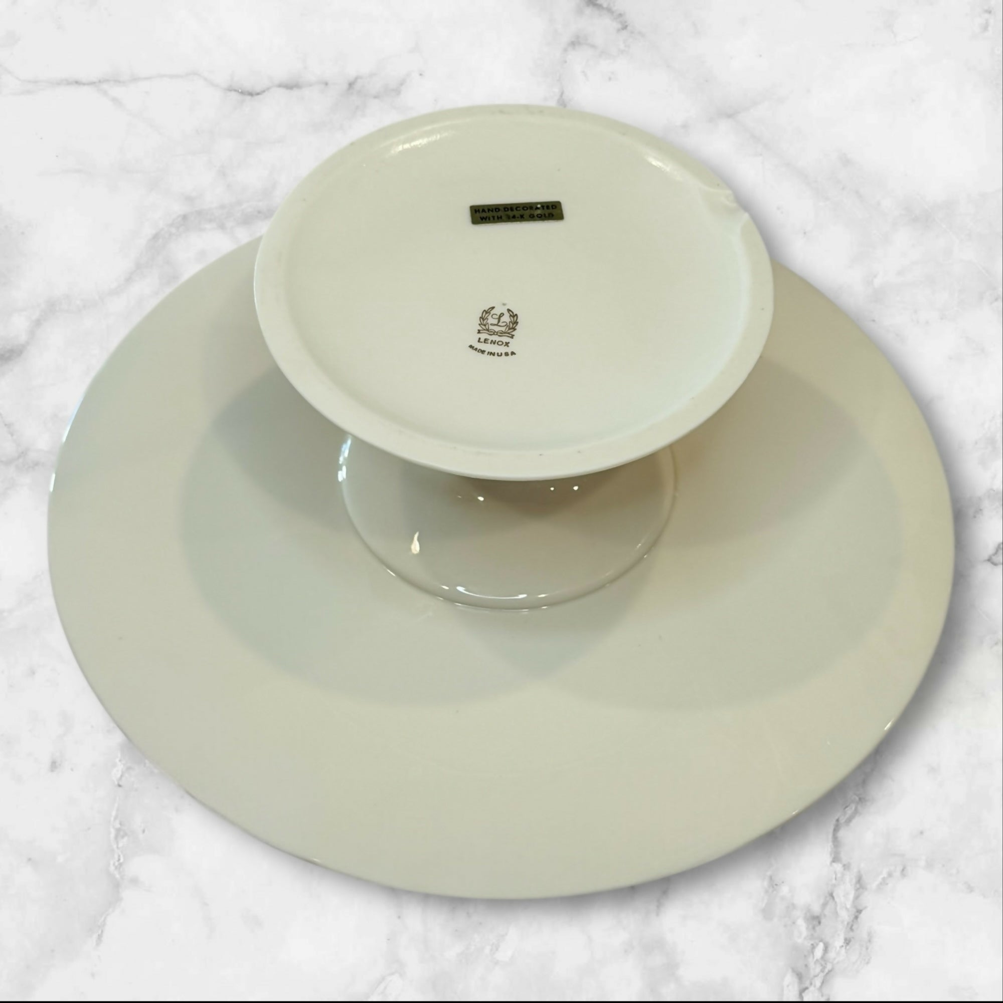 Lenox Plaza Collection Pedestal Cake Stand | Gold Trim | Excellent Condition