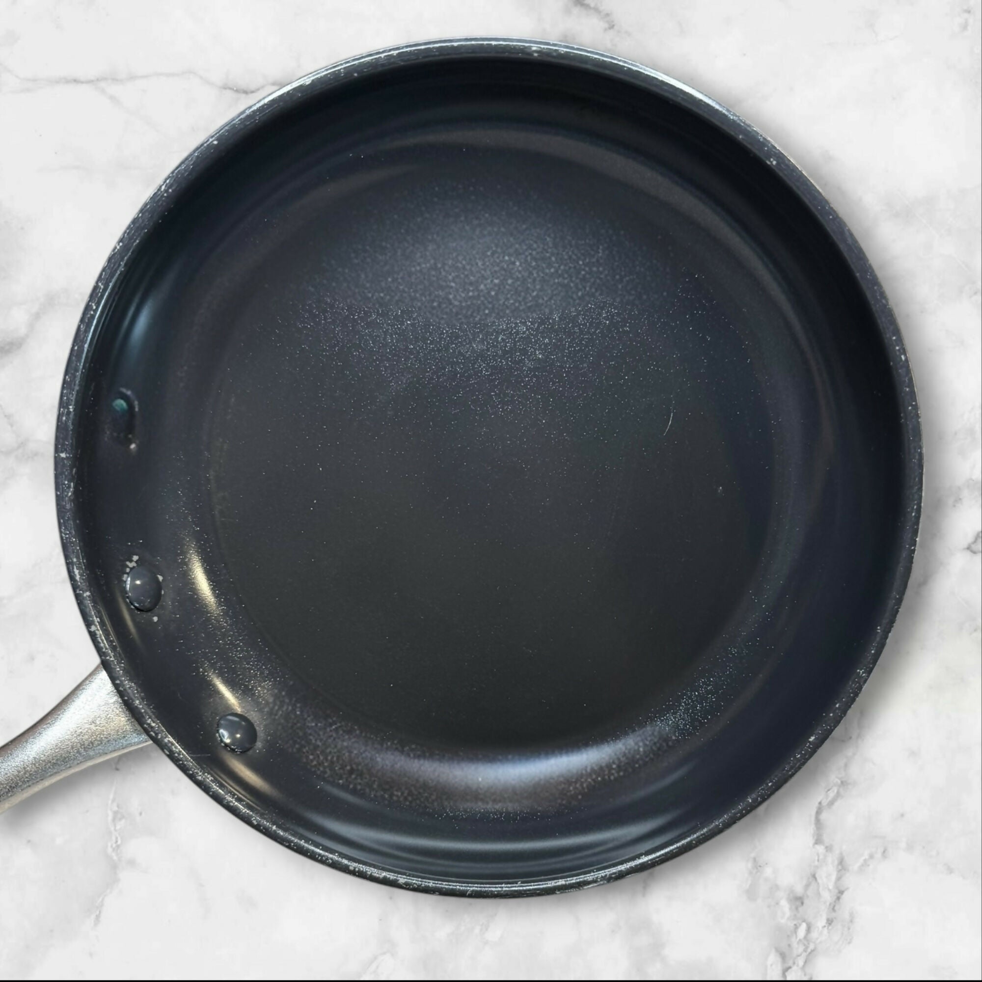 GreenPan Valencia Pro Ceramic Nonstick Fry Pan | Gently Used | 10 Inch
