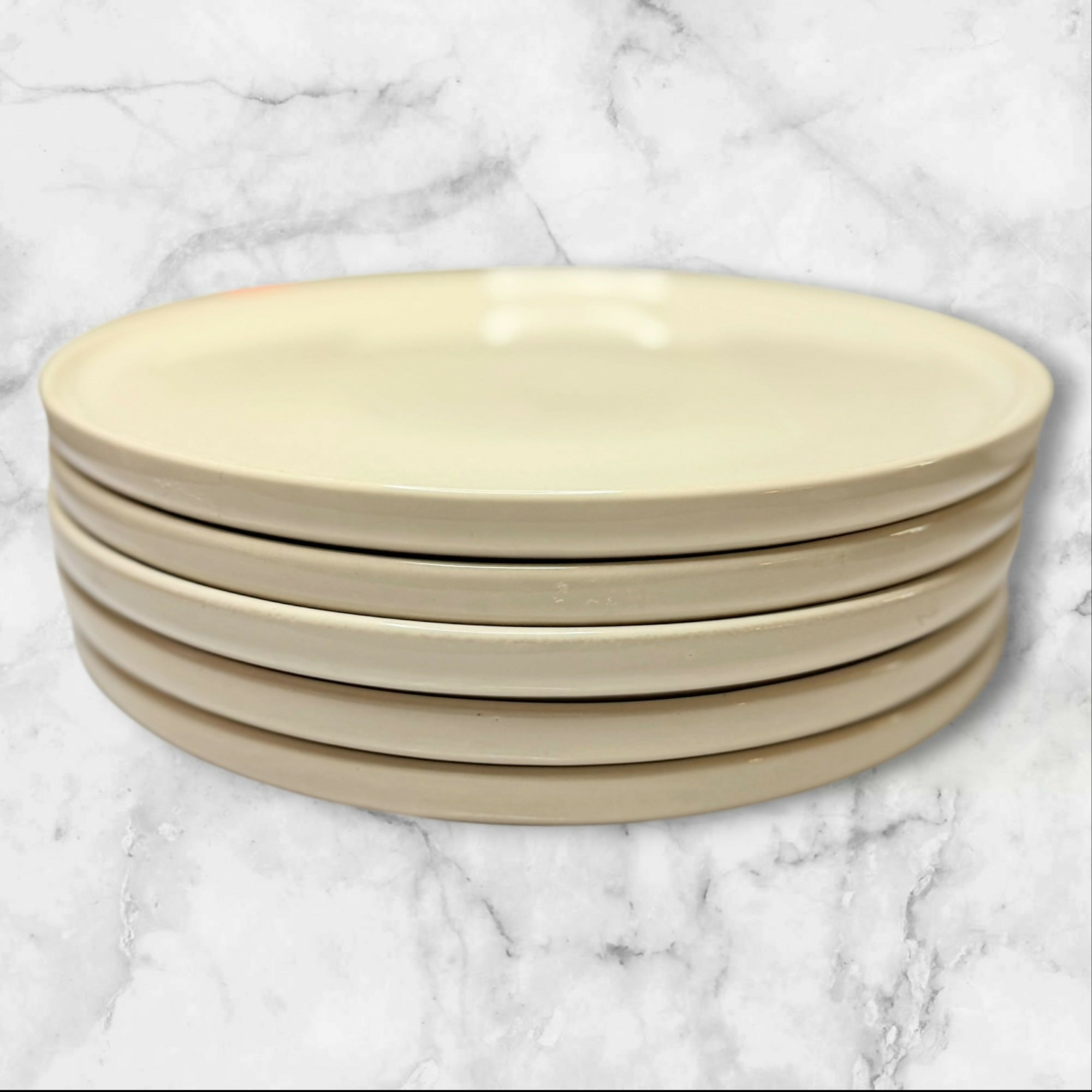 Köök Stoneware Dinner Plates | Set of 5 | Cream | Excellent Condition