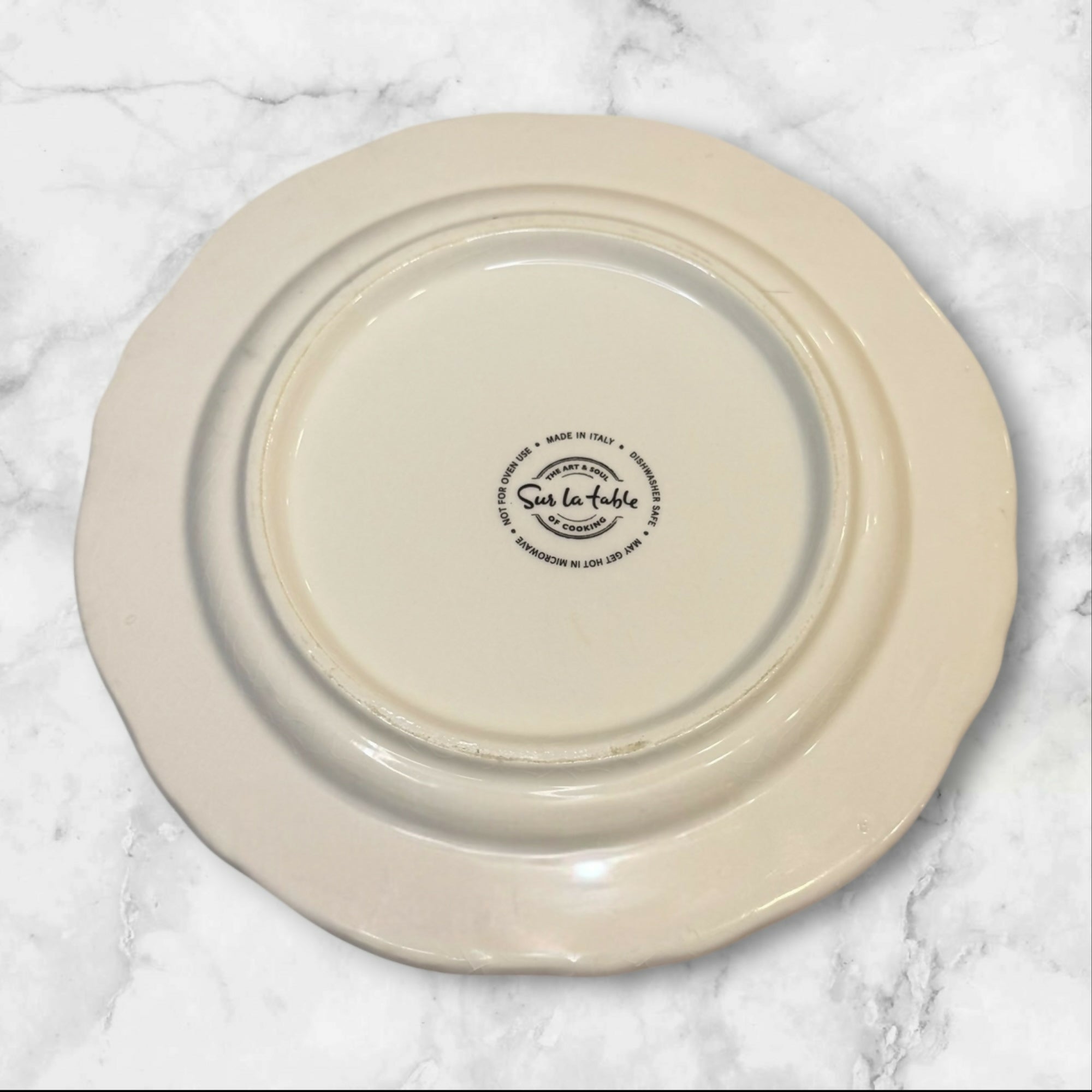 Sur La Table Italian Apple Salad Plates Set of 4 | Excellent Condition