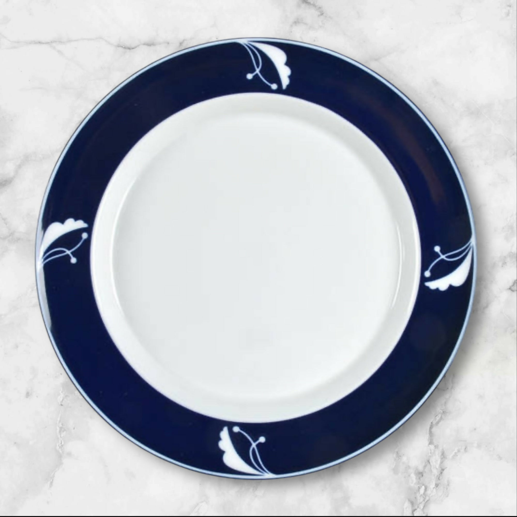 Dansk Indigo Flora Blue Band Dinner Plates White Berries | Set of 3 | Great