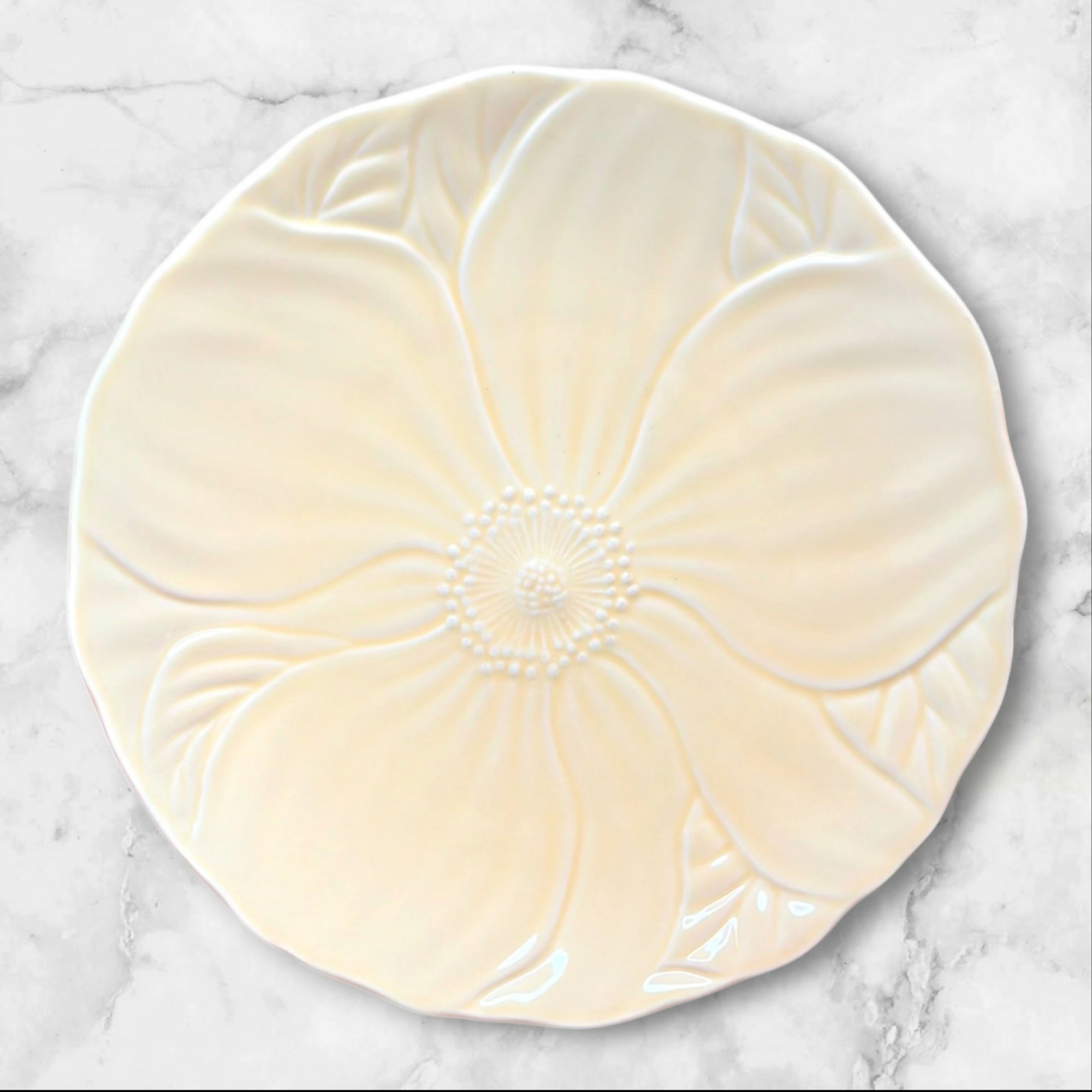 Mikasa Country Manor Saffron Salad Plates | Set of 4 | Excellent Condition