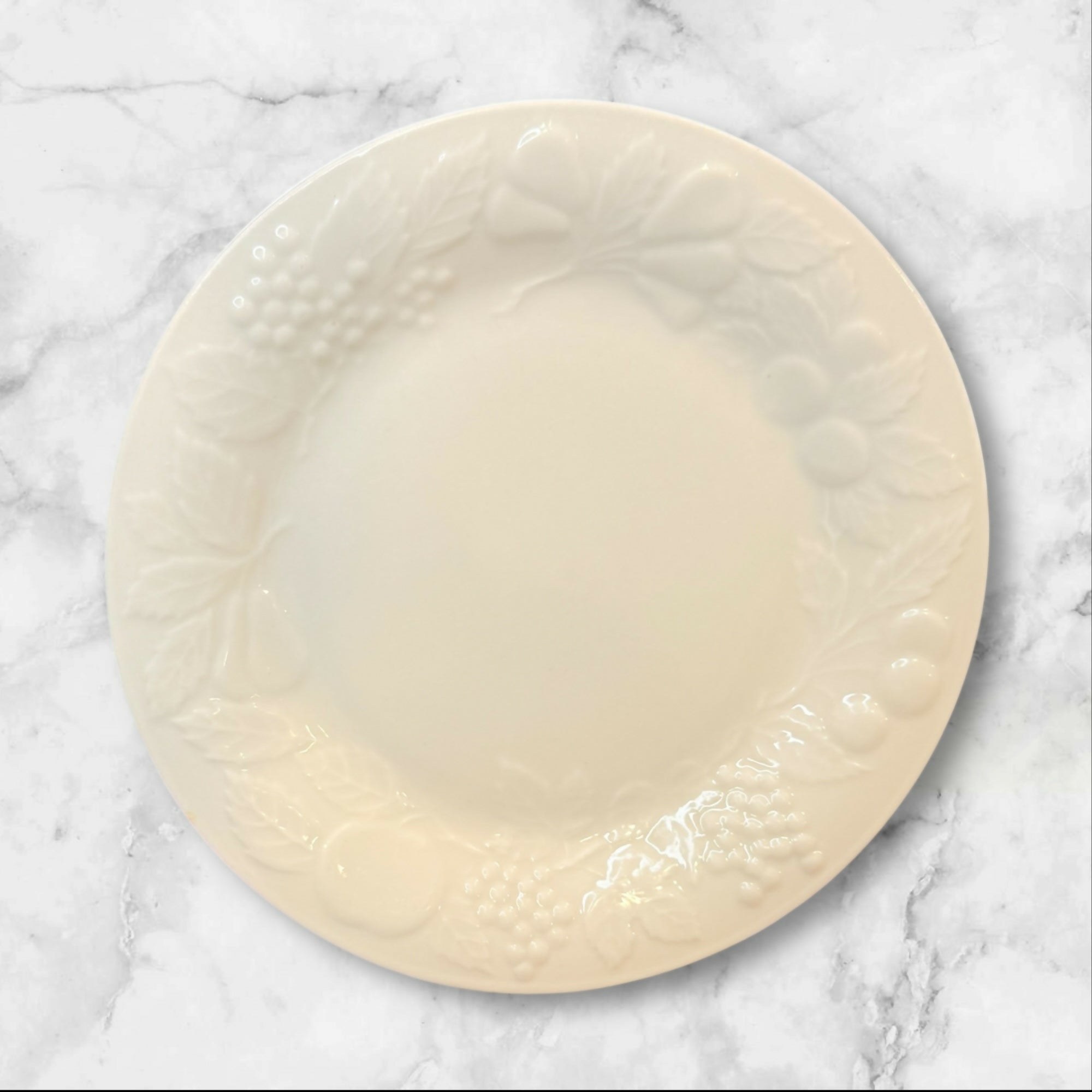 Gibson Designs Fruit Embossed Salad Plates | Set of 3 | Gently Used