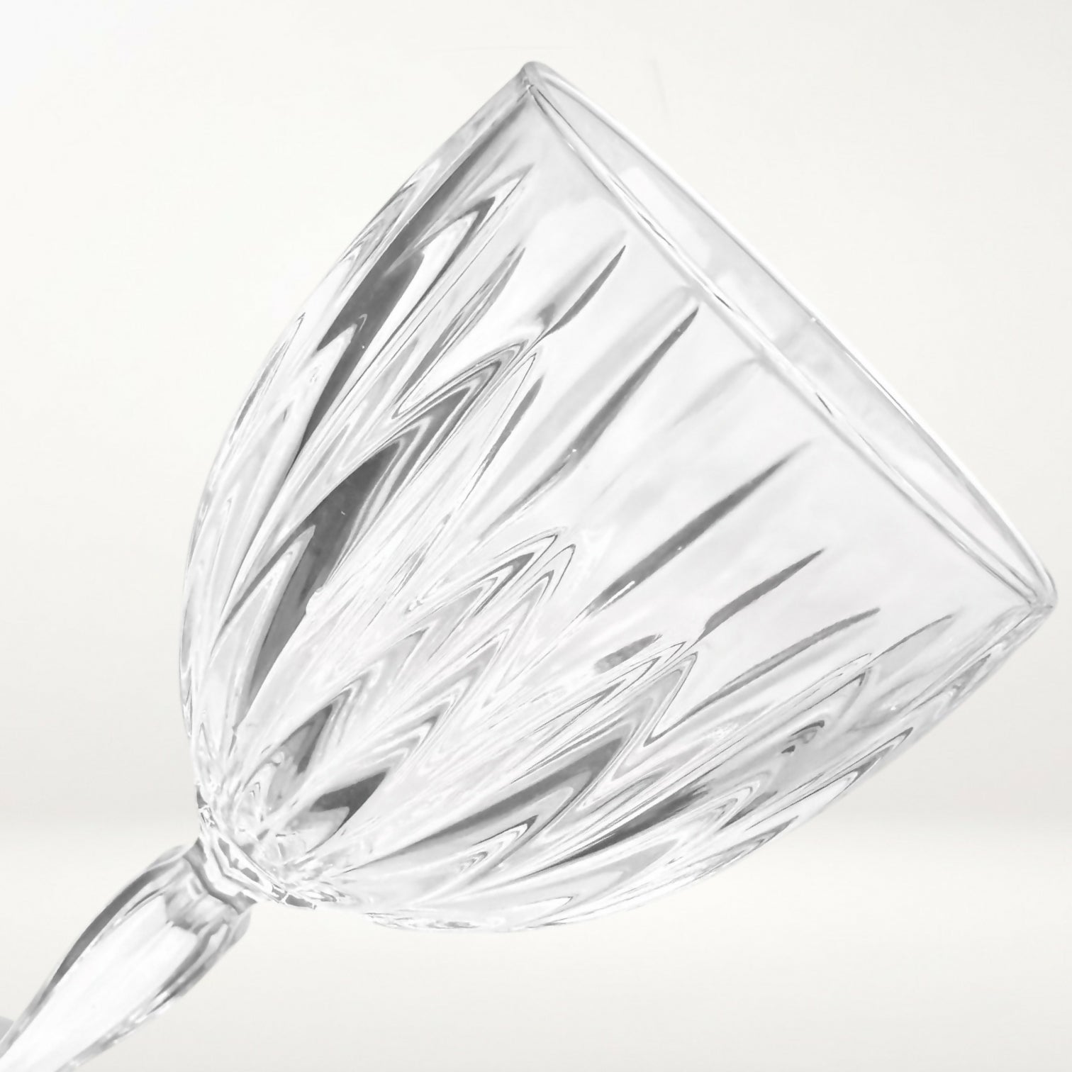 Cristal D’Arques Durand Classic Wine Glasses | Set of 2 | Excellent