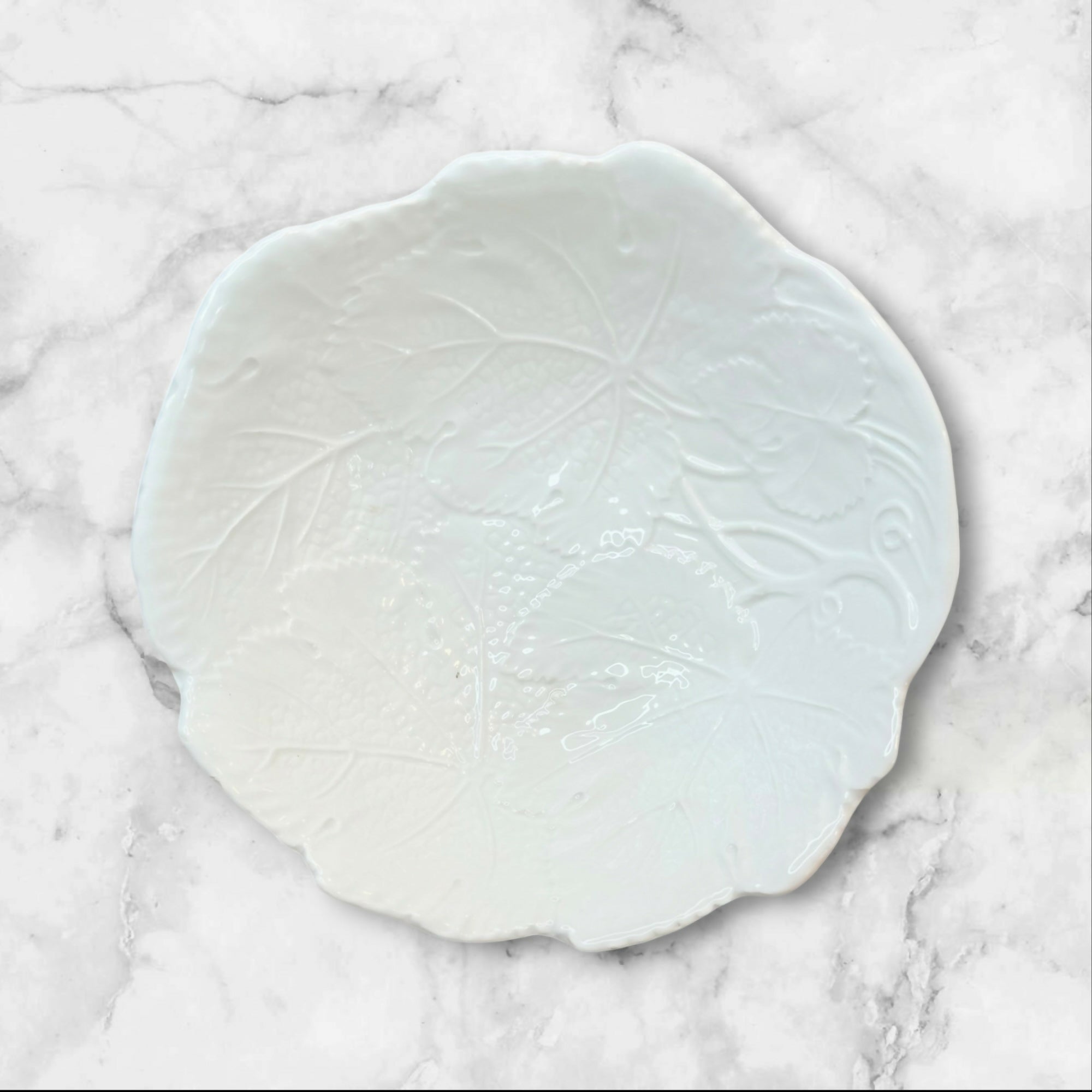Italian Leaf Embossed Ceramic Bowls | Set of 4 | Made in Italy | Good Condition