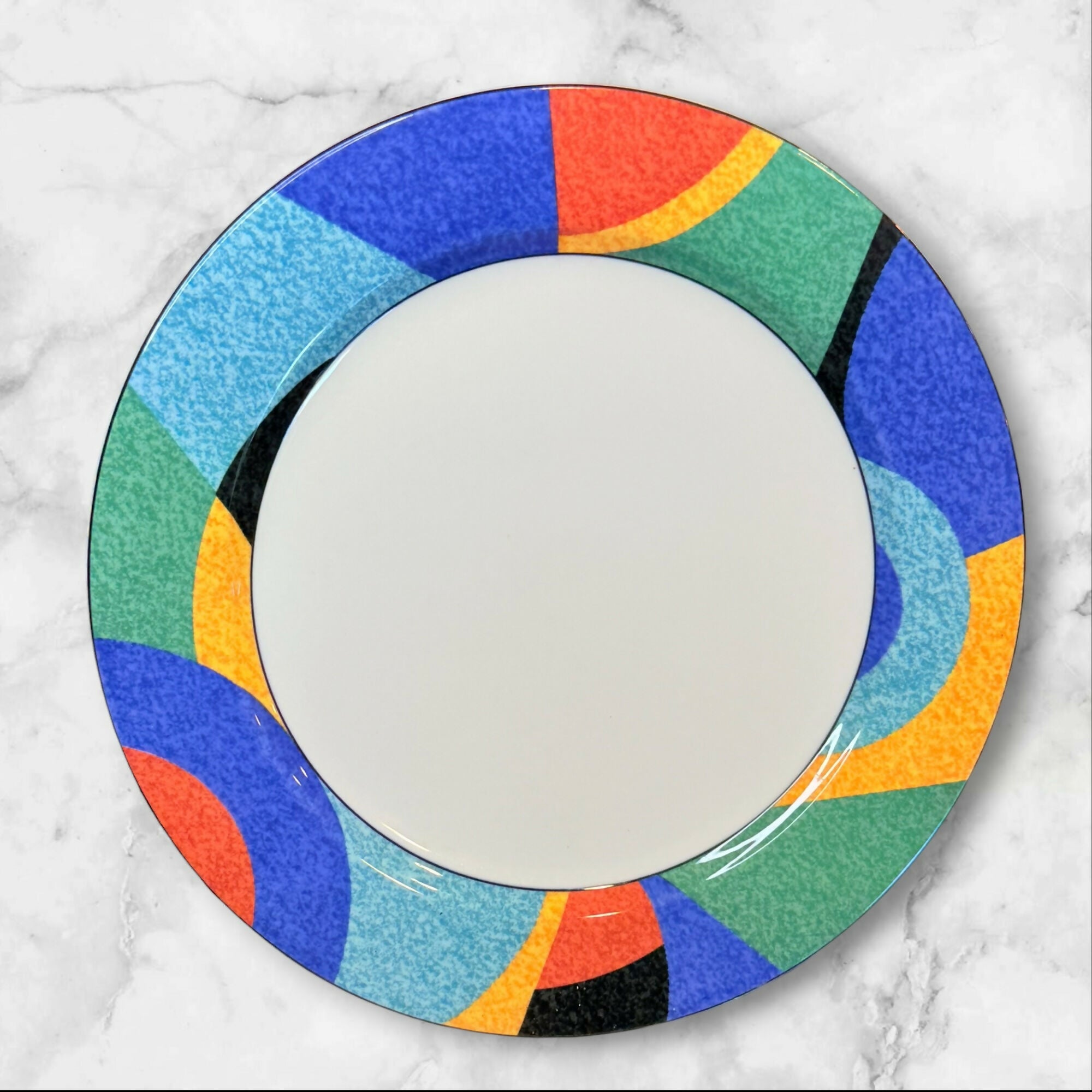 Victoria & Beale Accent Dinner & Salad Plates | Set of 8 | Excellent Condition