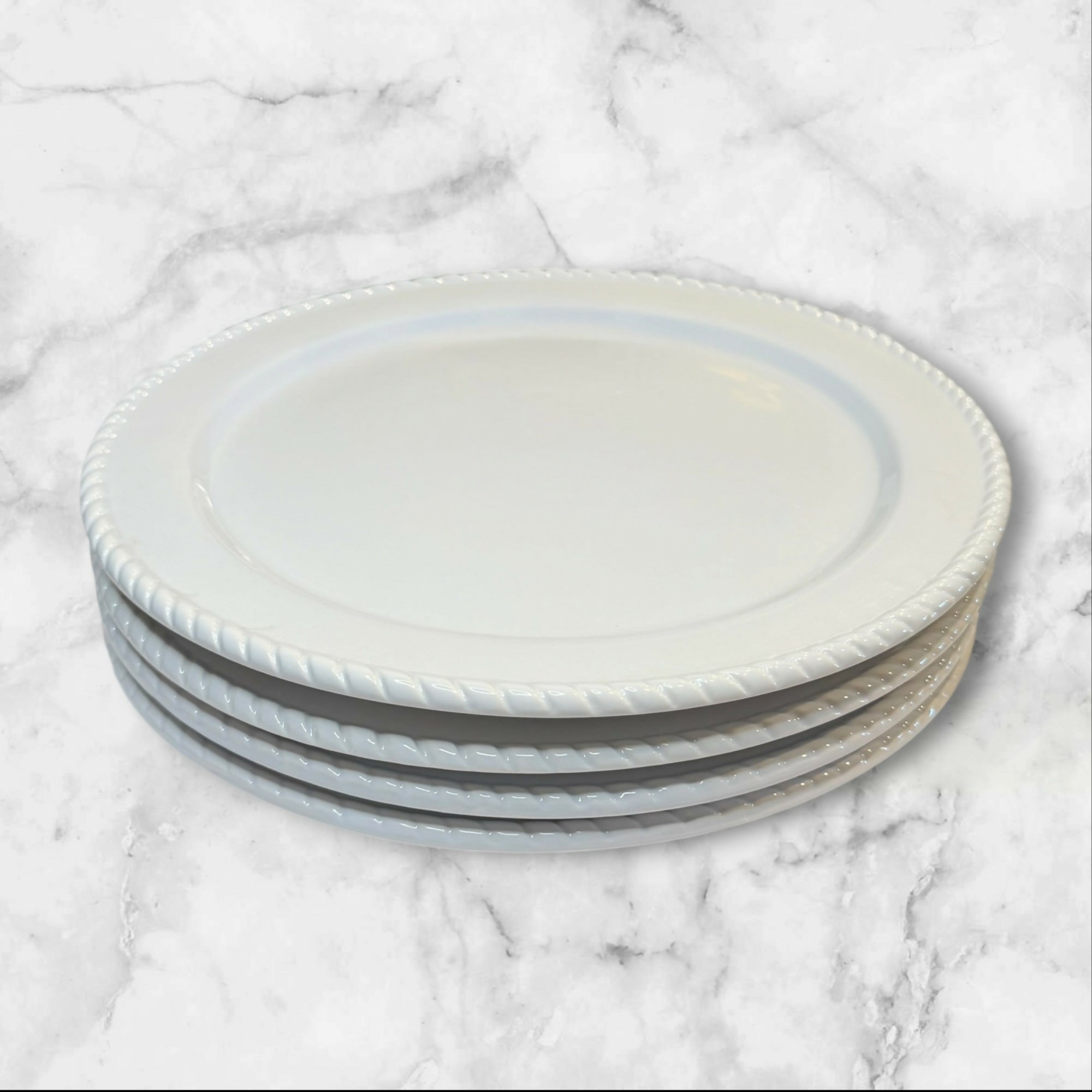 World Wide Imports White Rope Edge Charger Plates Set of 4 | Excellent