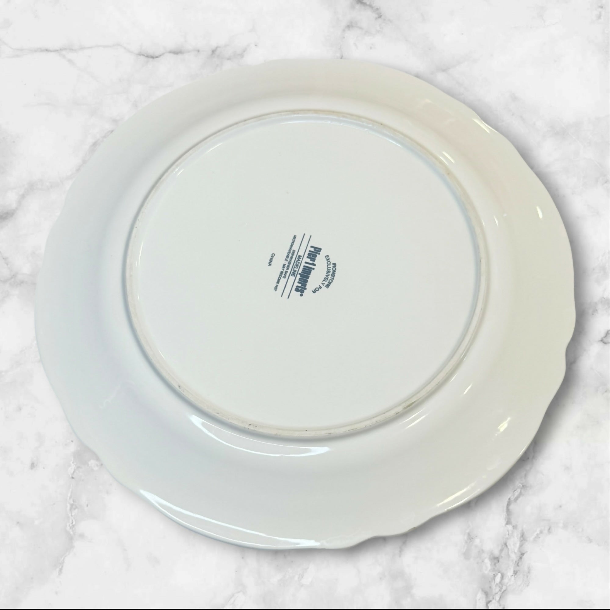 Pier 1 Madeline White Embossed Dinner Plates Set of 5 | Great Condition