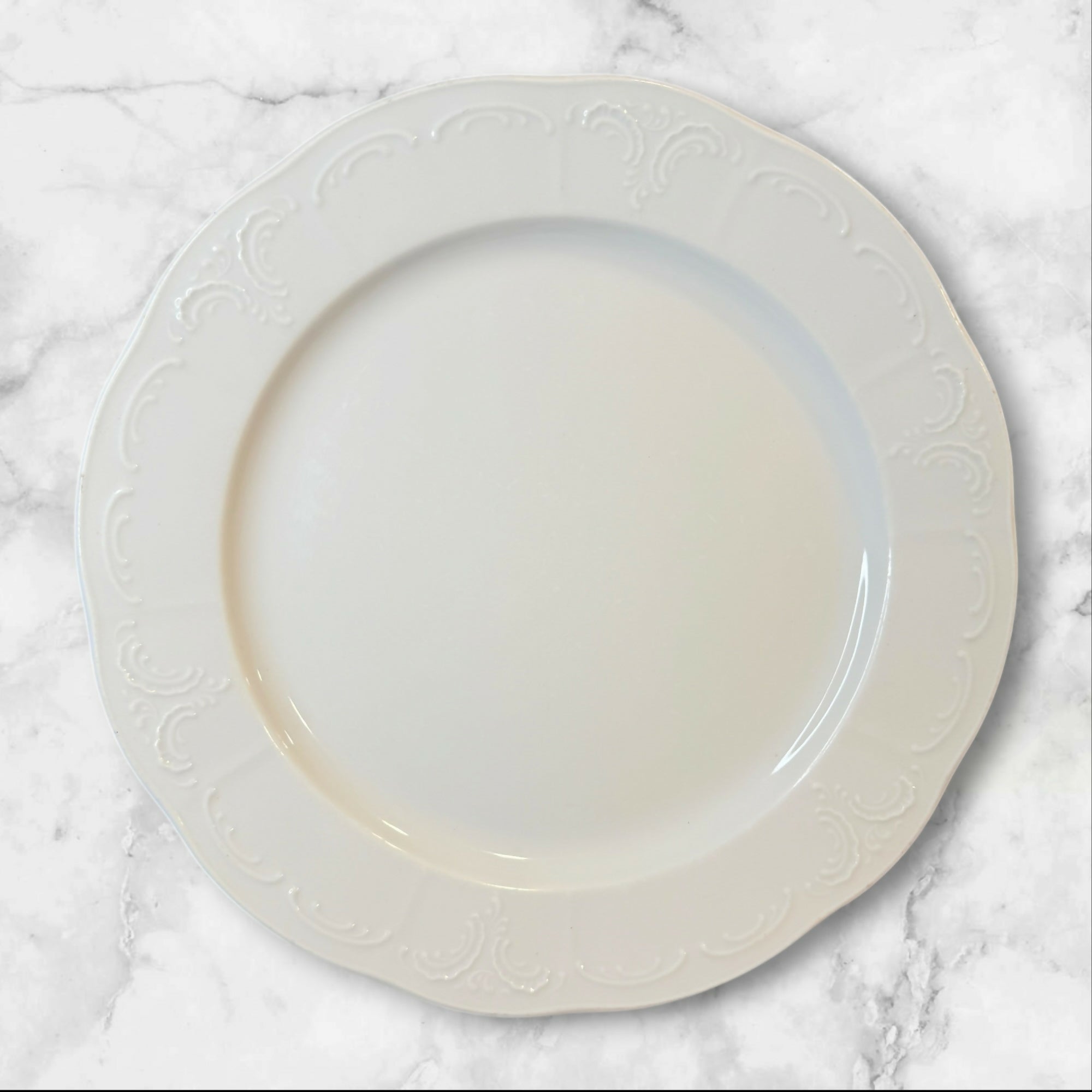 Lilien Embossed Porcelain Dinner Plates Set of 4 | Gently Used Condition
