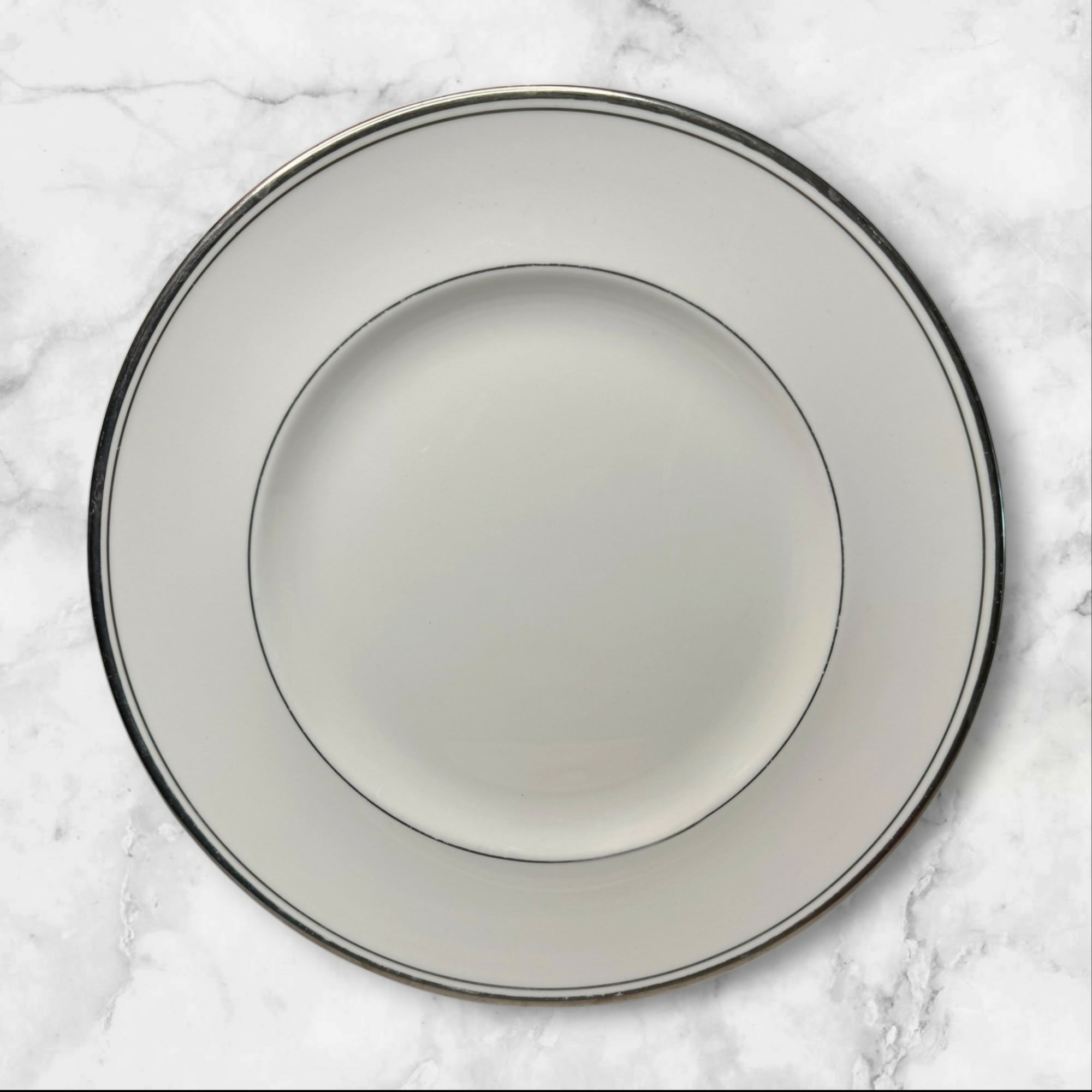 Royal Doulton Oxford New Romance Dinner Plates | Set of 4 | Good Condition