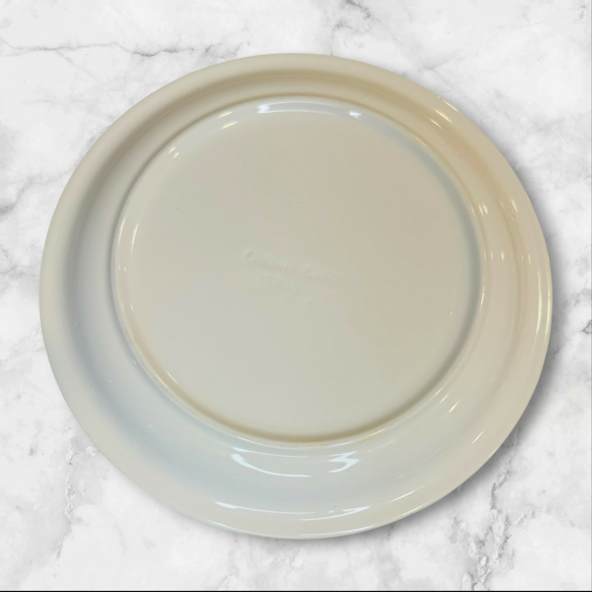 Crown Corning White Luncheon Plates Set of 4 Made in Italy Great Condition